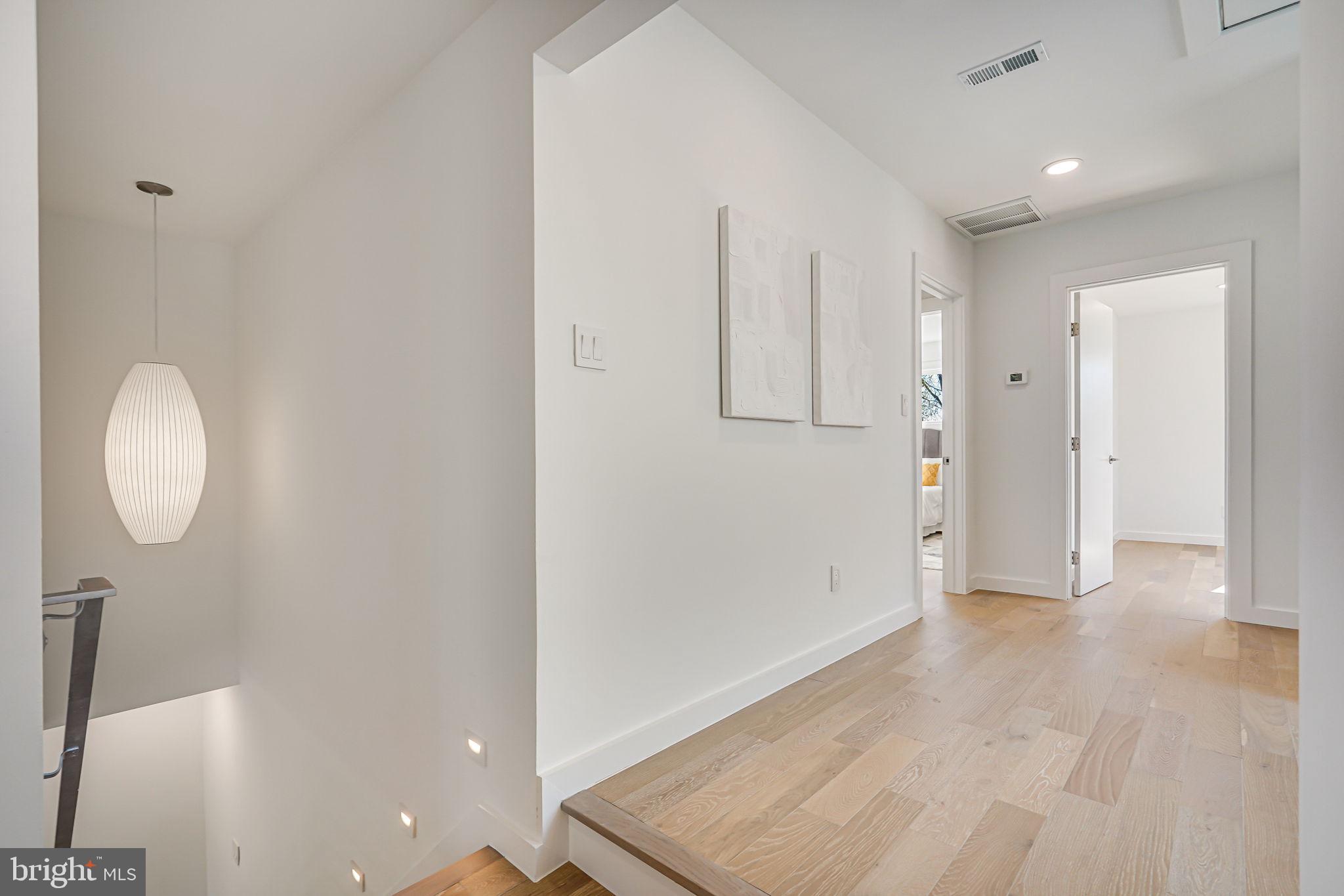 HIGHVIEW PARK - Residential