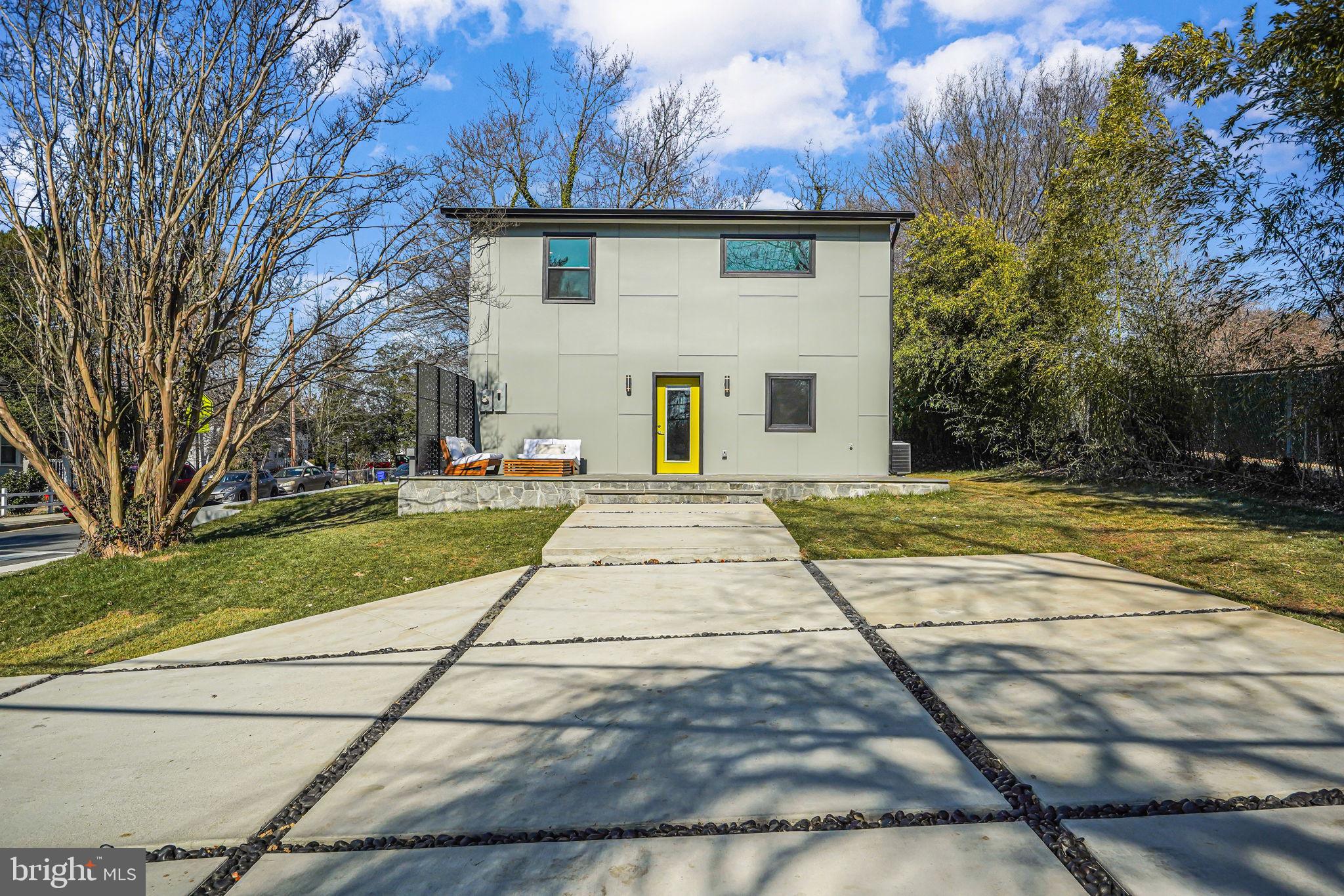 HIGHVIEW PARK - Residential