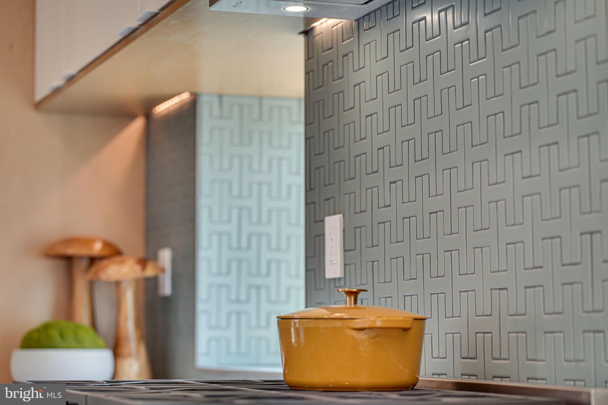 HIGHVIEW PARK - Residential