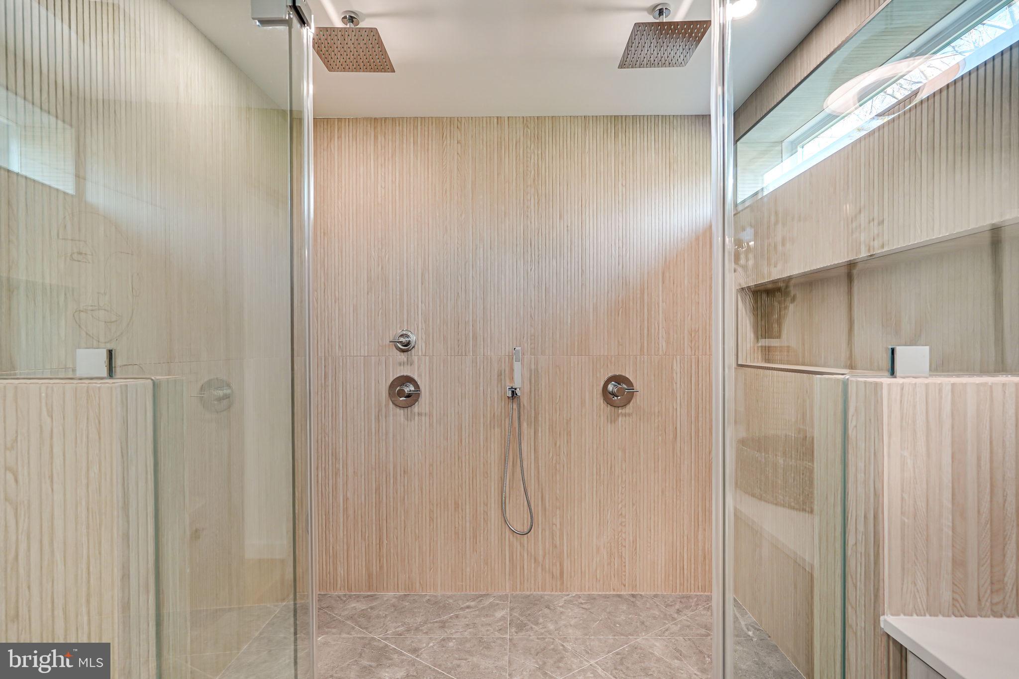 HIGHVIEW PARK - Residential