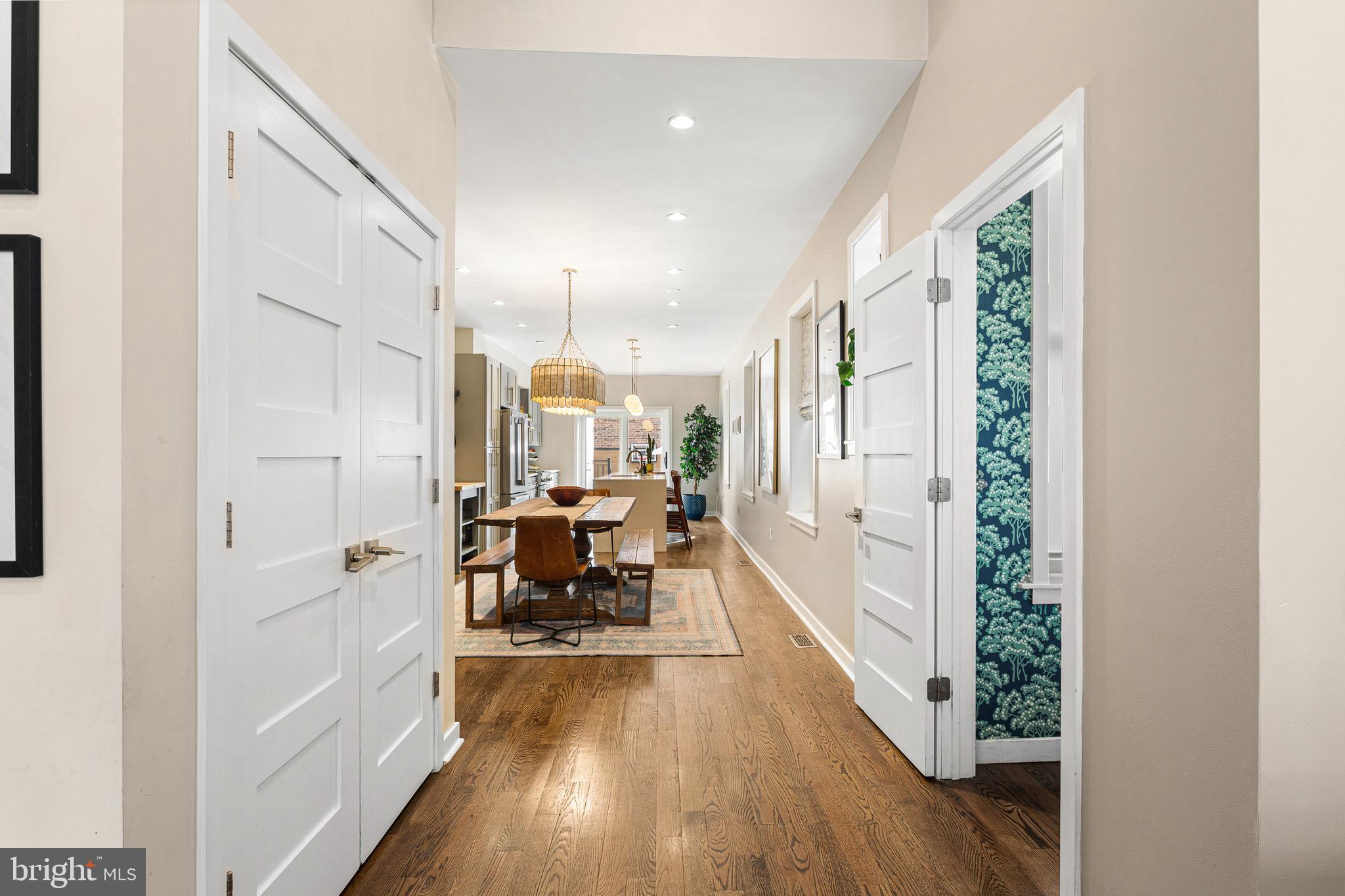 FAIRMOUNT - Residential