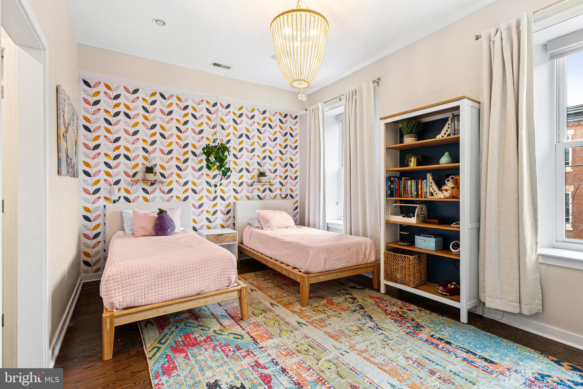 FAIRMOUNT - Residential