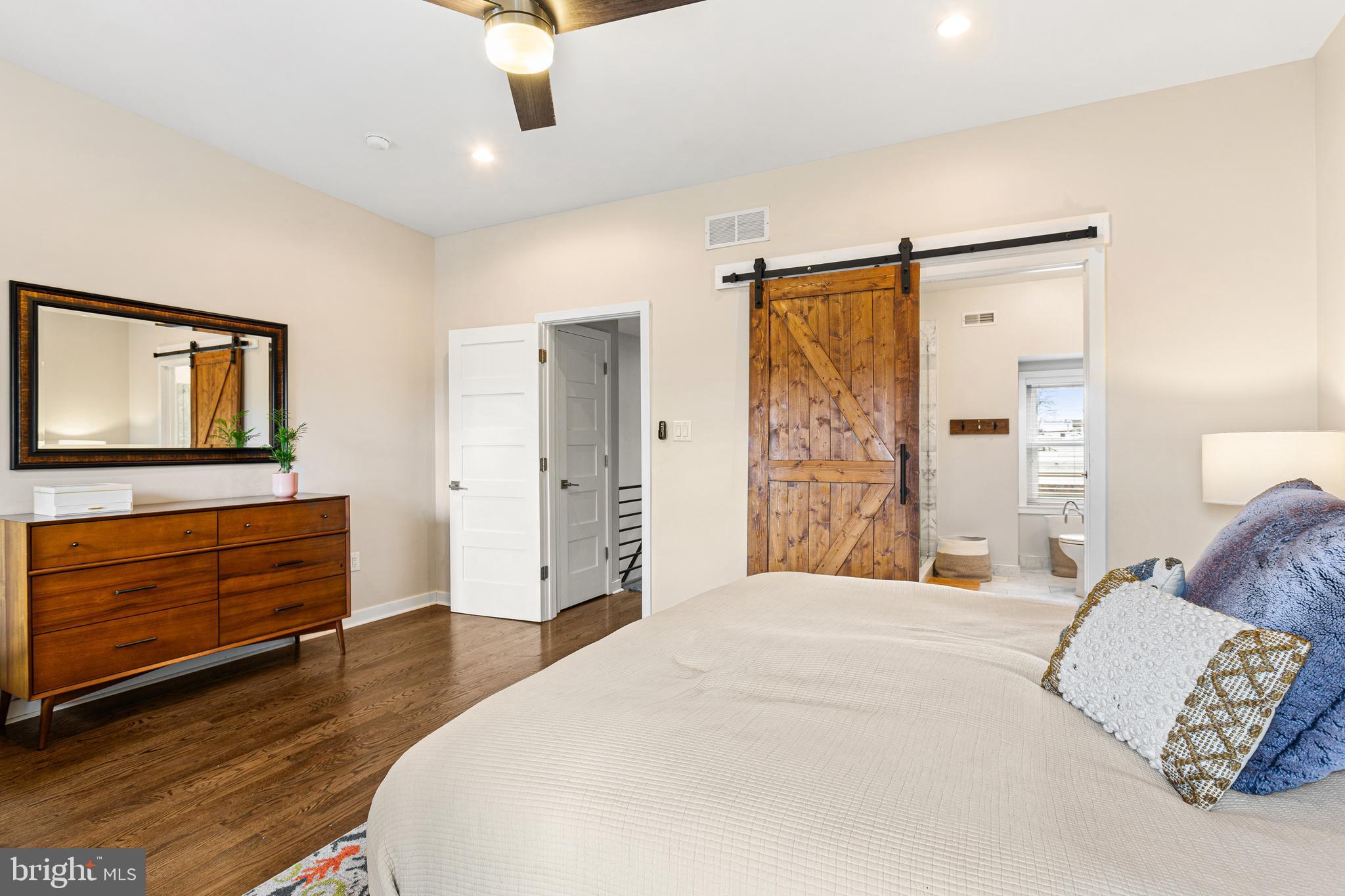 FAIRMOUNT - Residential