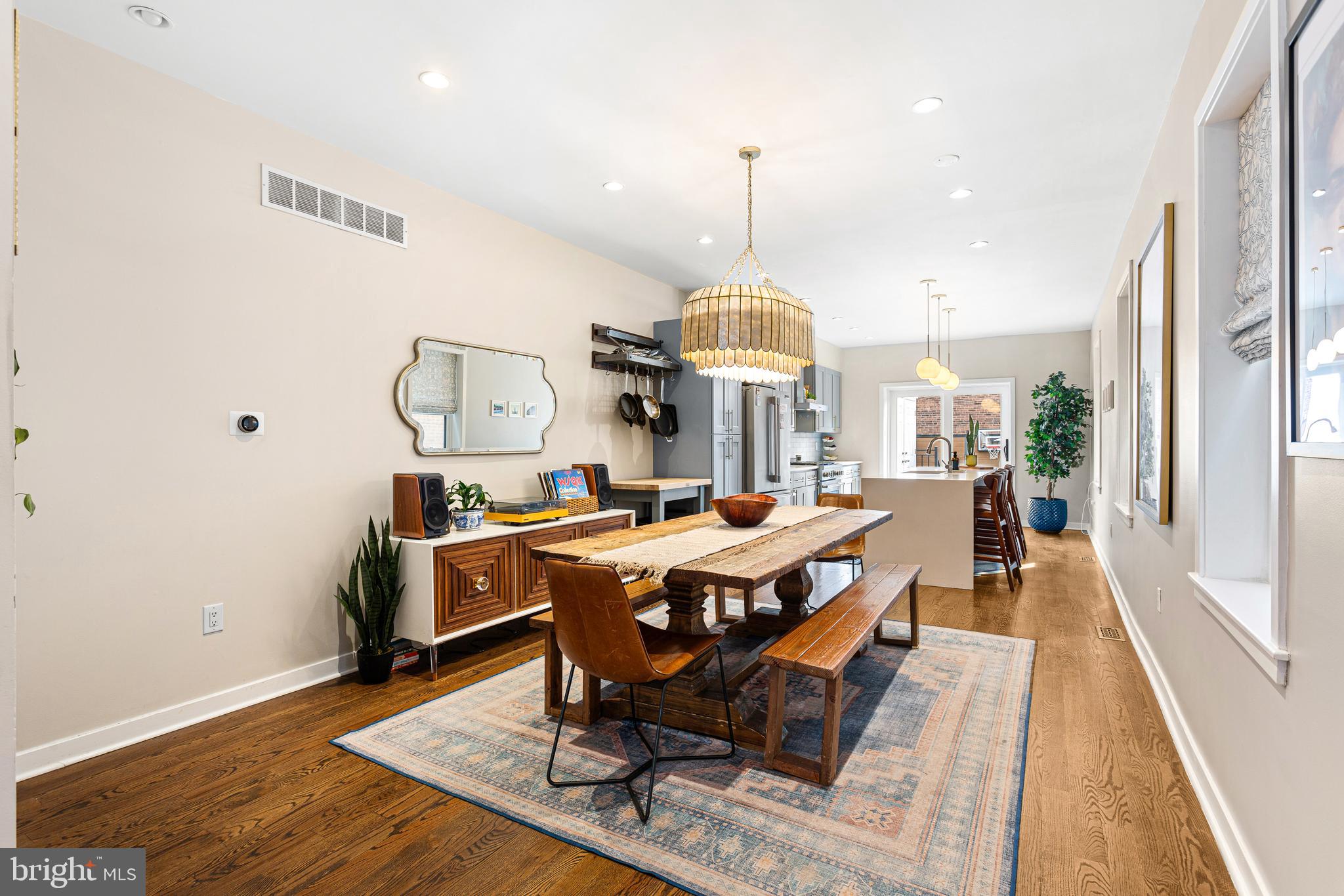 FAIRMOUNT - Residential