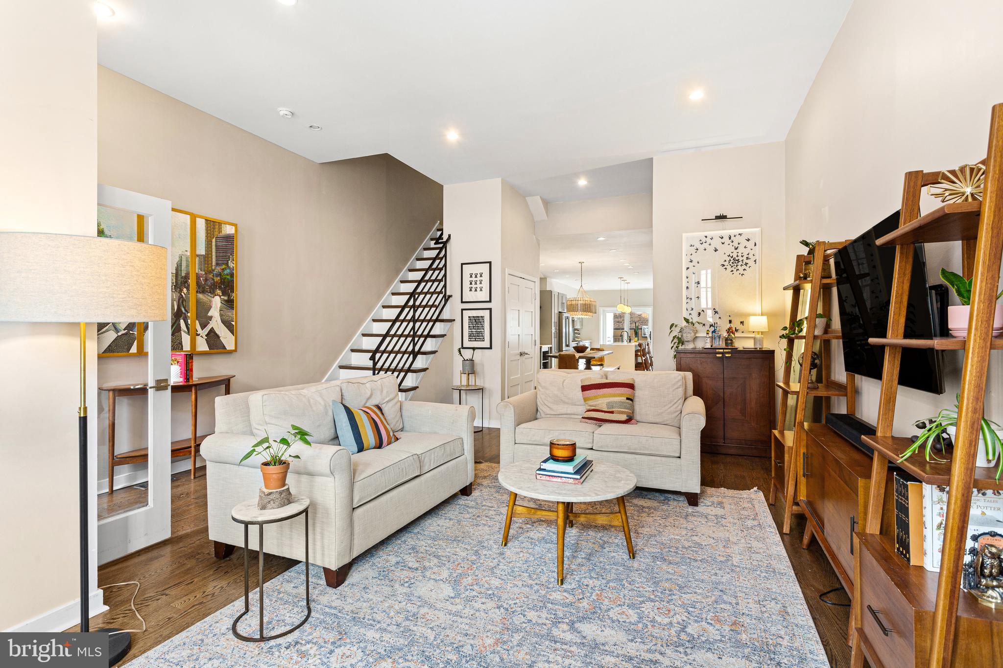 FAIRMOUNT - Residential