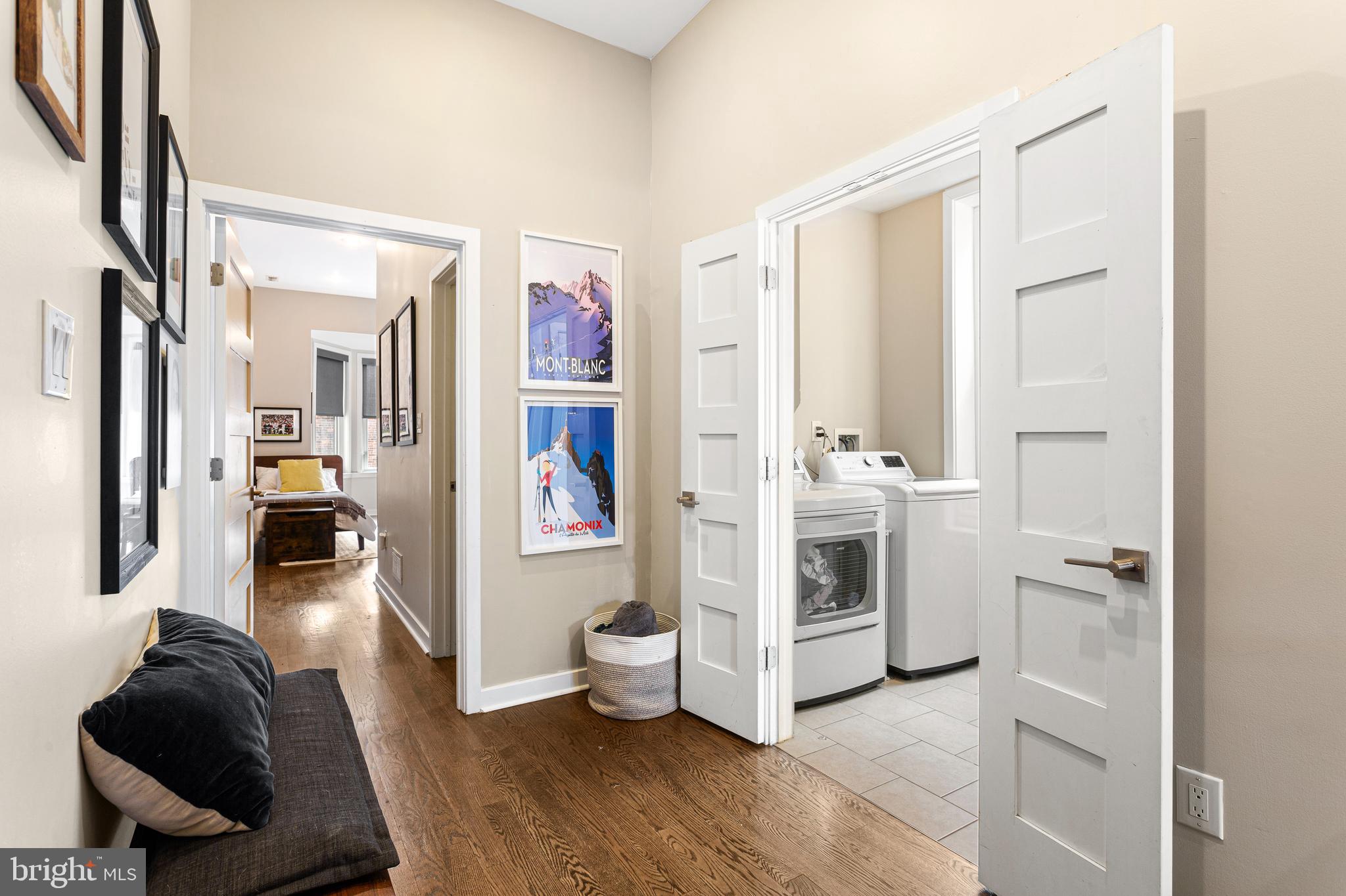 FAIRMOUNT - Residential