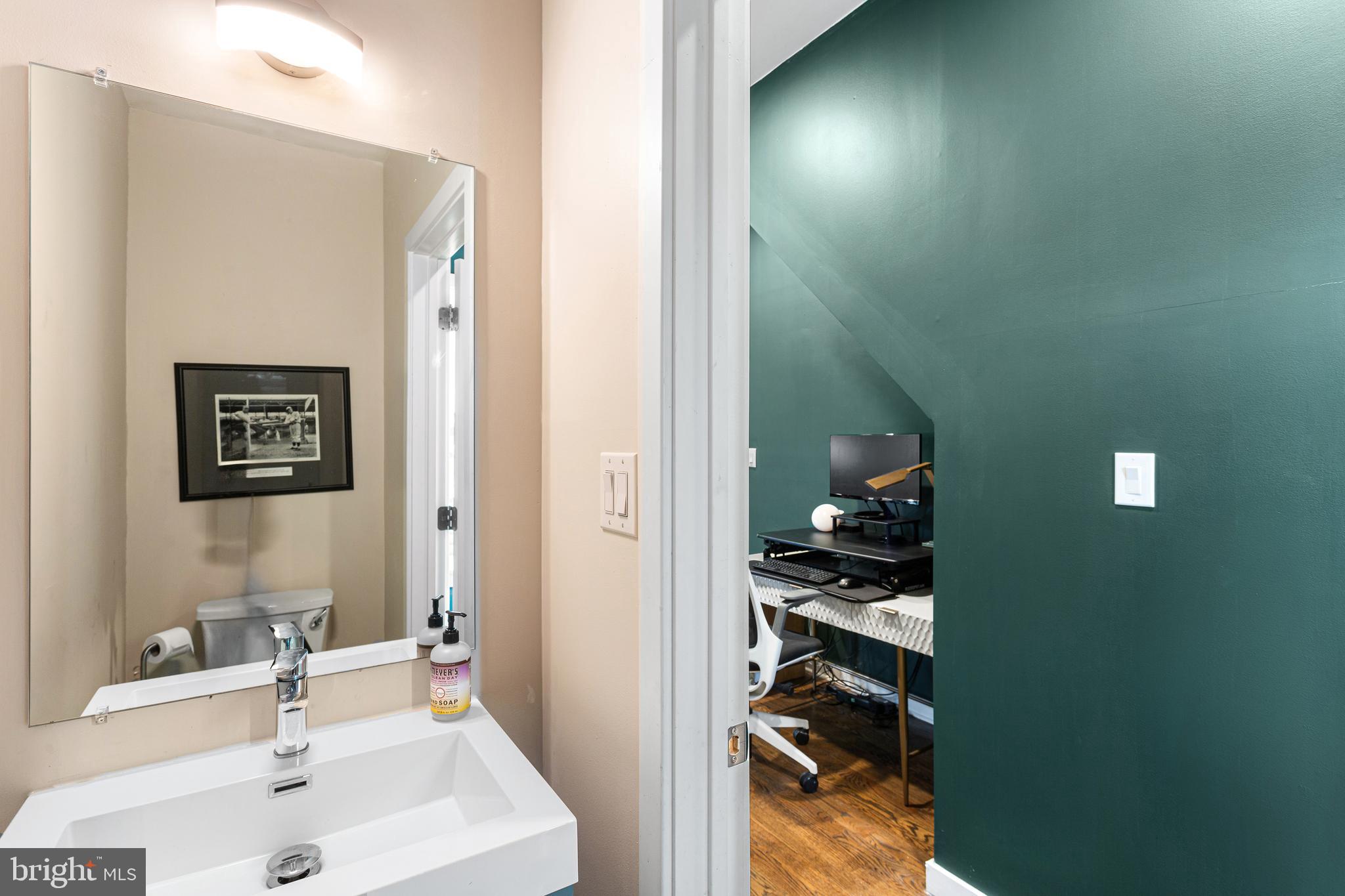 FAIRMOUNT - Residential