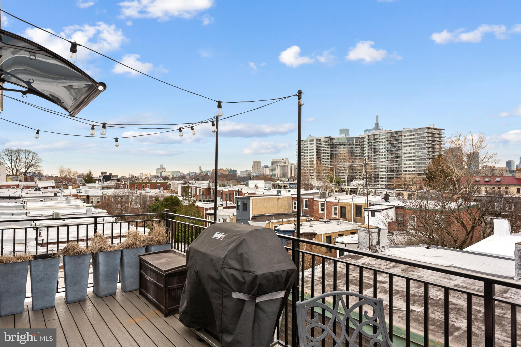 FAIRMOUNT - Residential