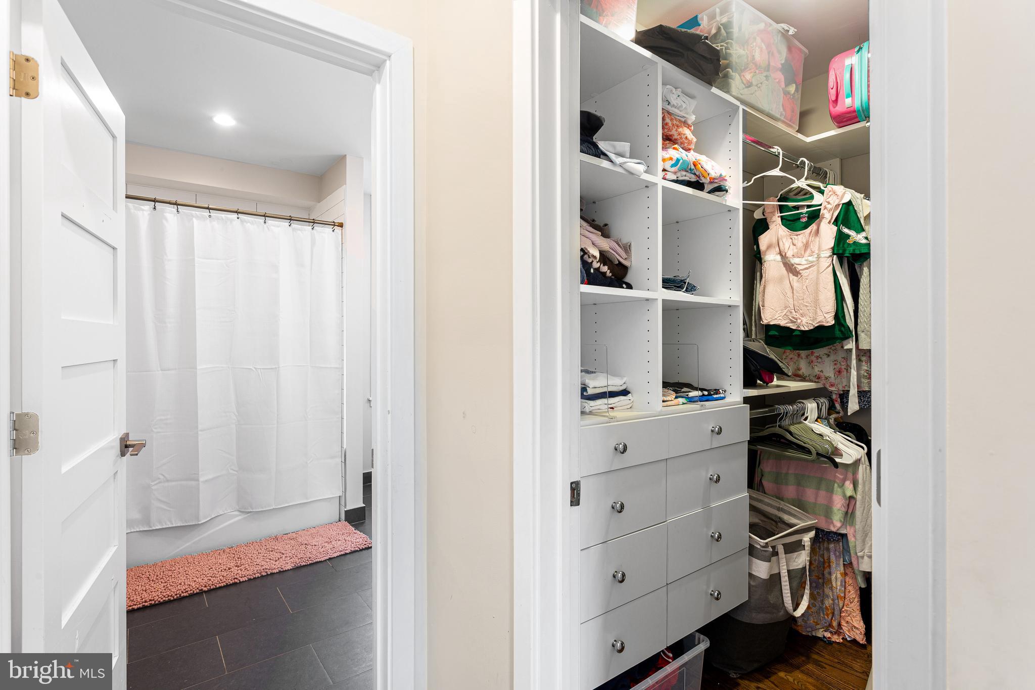 FAIRMOUNT - Residential