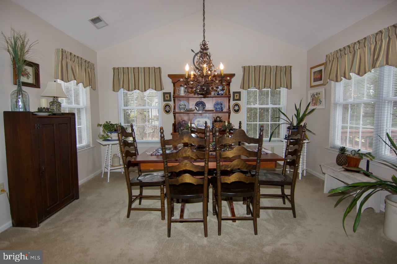 SPRING RIDGE - Residential