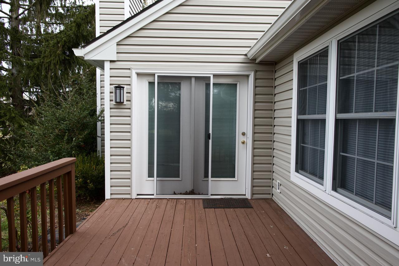 SPRING RIDGE - Residential