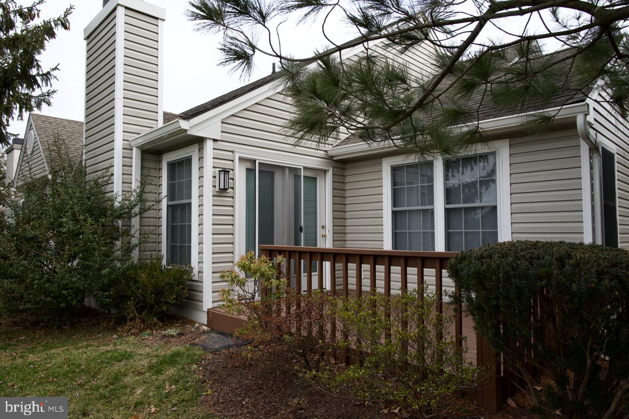 SPRING RIDGE - Residential