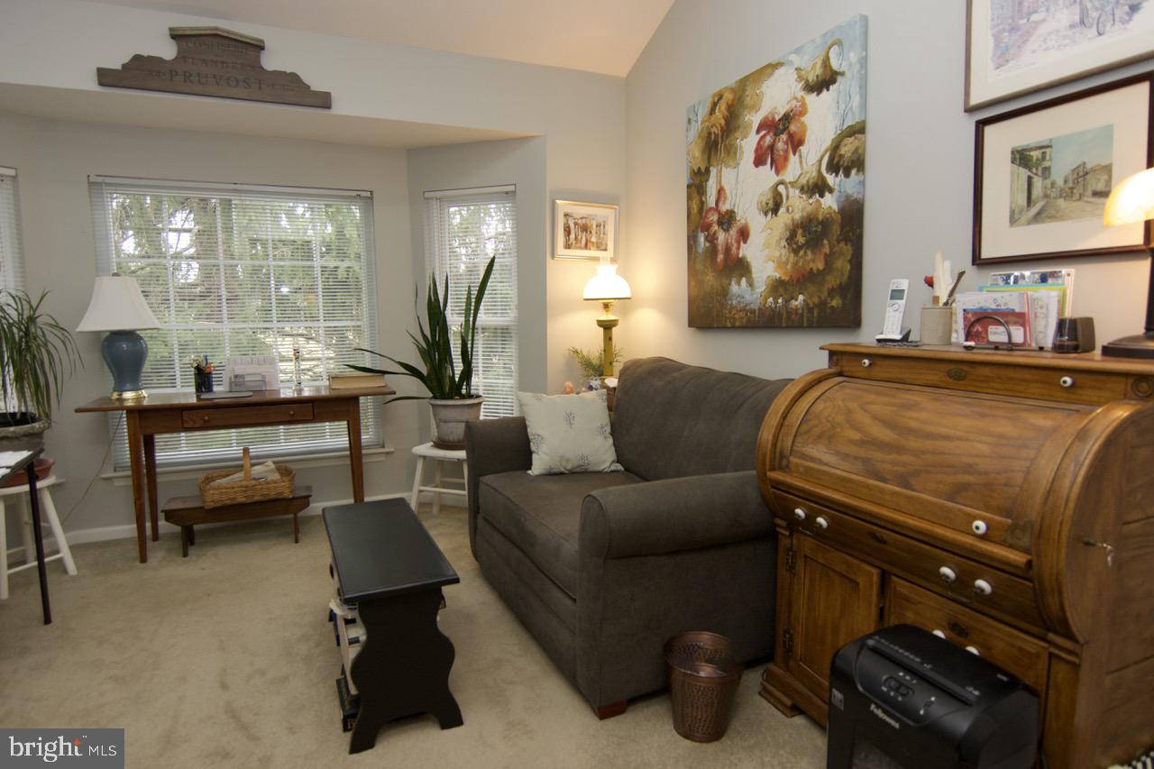 SPRING RIDGE - Residential