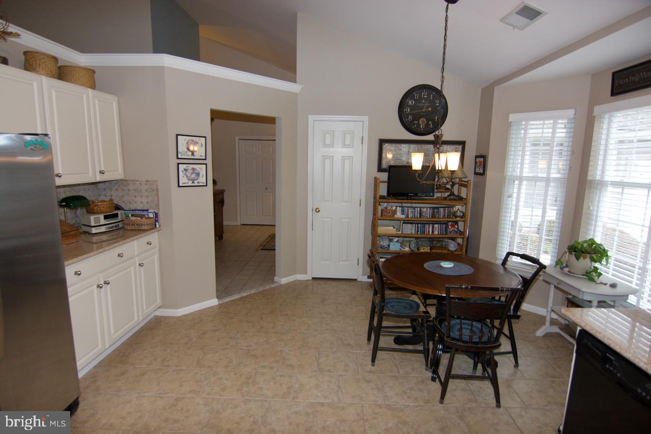 SPRING RIDGE - Residential