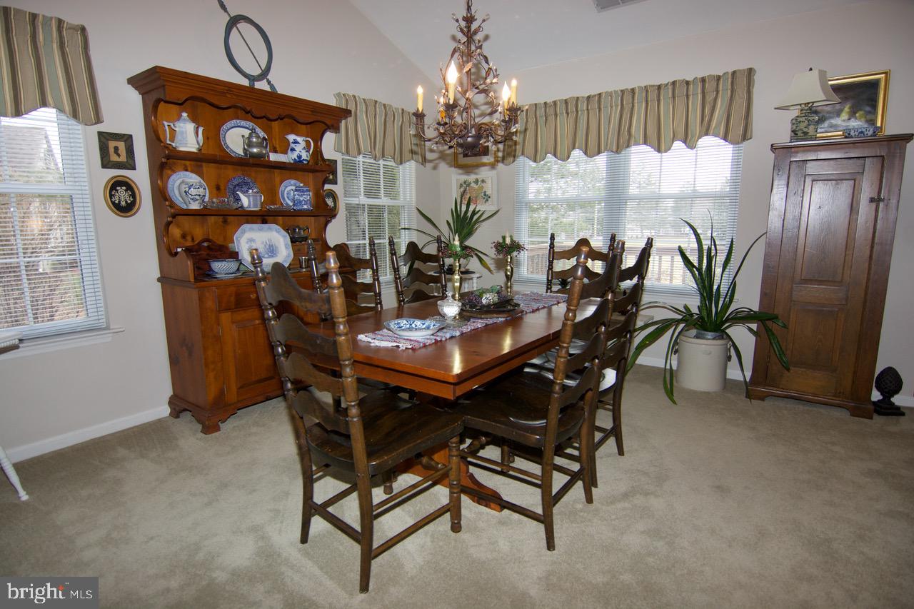 SPRING RIDGE - Residential