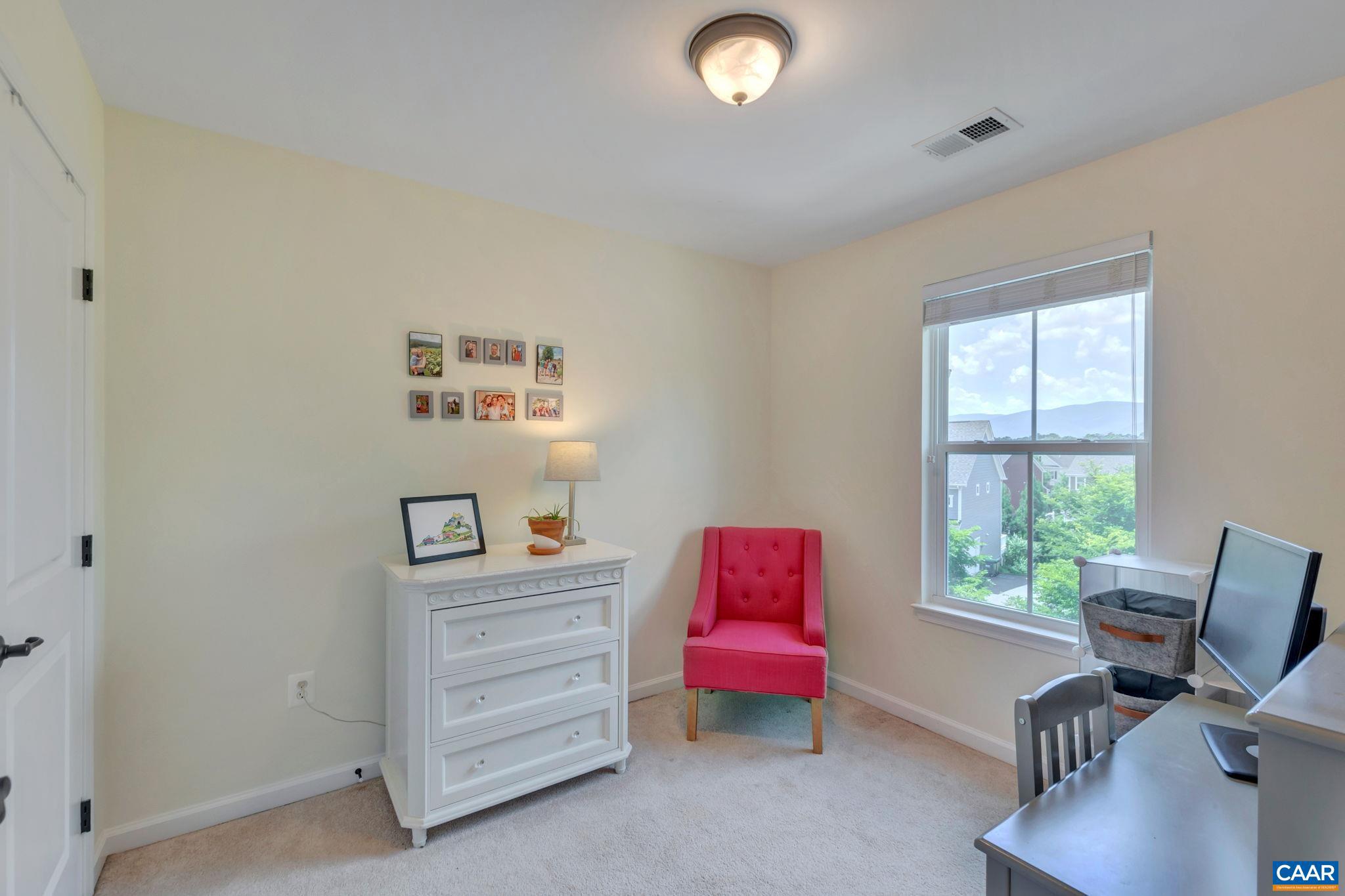 WICKHAM POND - Residential