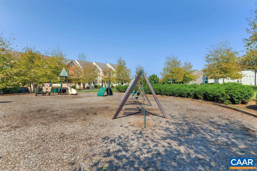 WICKHAM POND - Residential