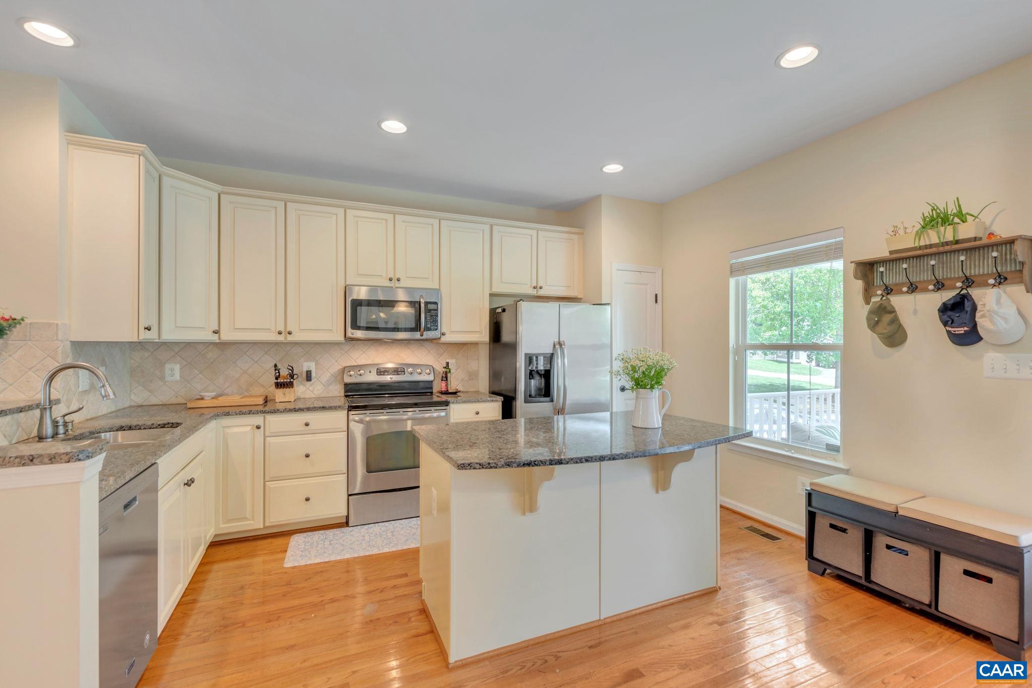 WICKHAM POND - Residential