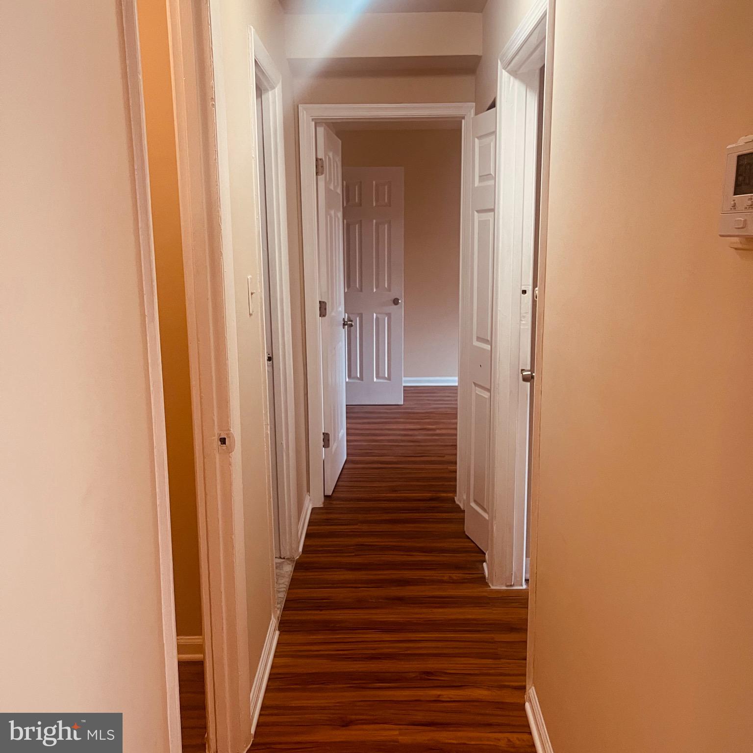 MARLOW TOWERS CONDOMINIUMS - Residential Lease