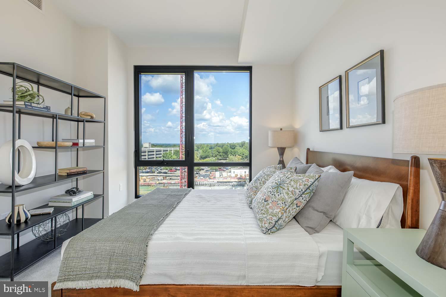 FALLS CHURCH CITY - Residential