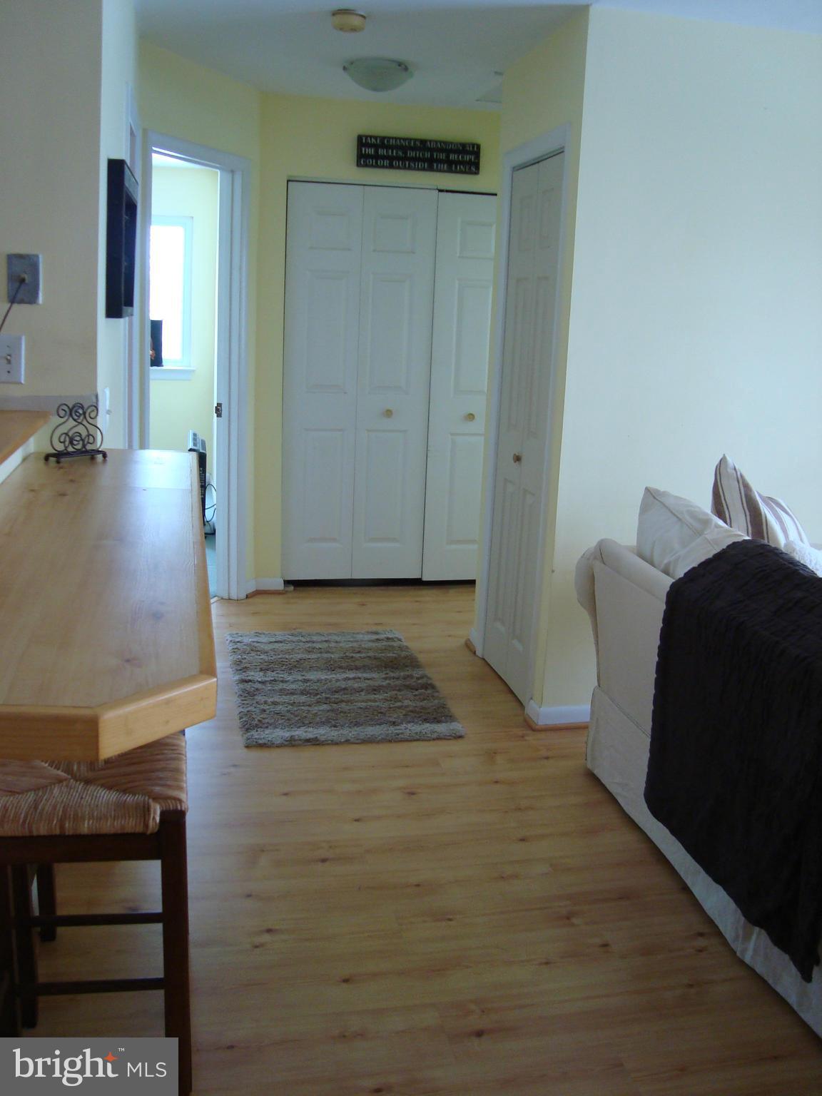 THOMPSON CREEK CONDOS - Residential Lease