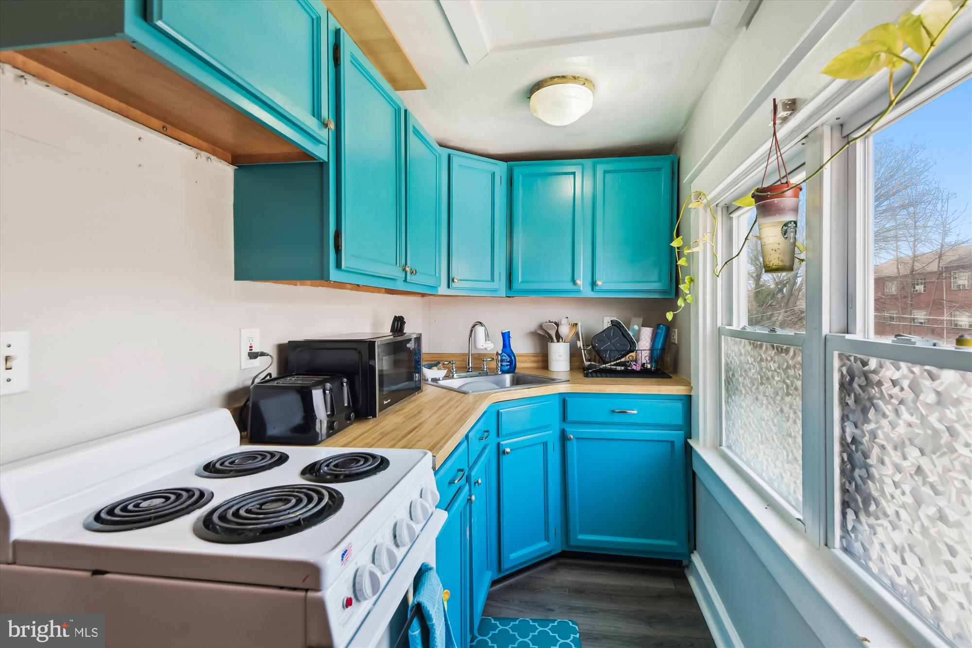 RIDGEWOOD - Residential