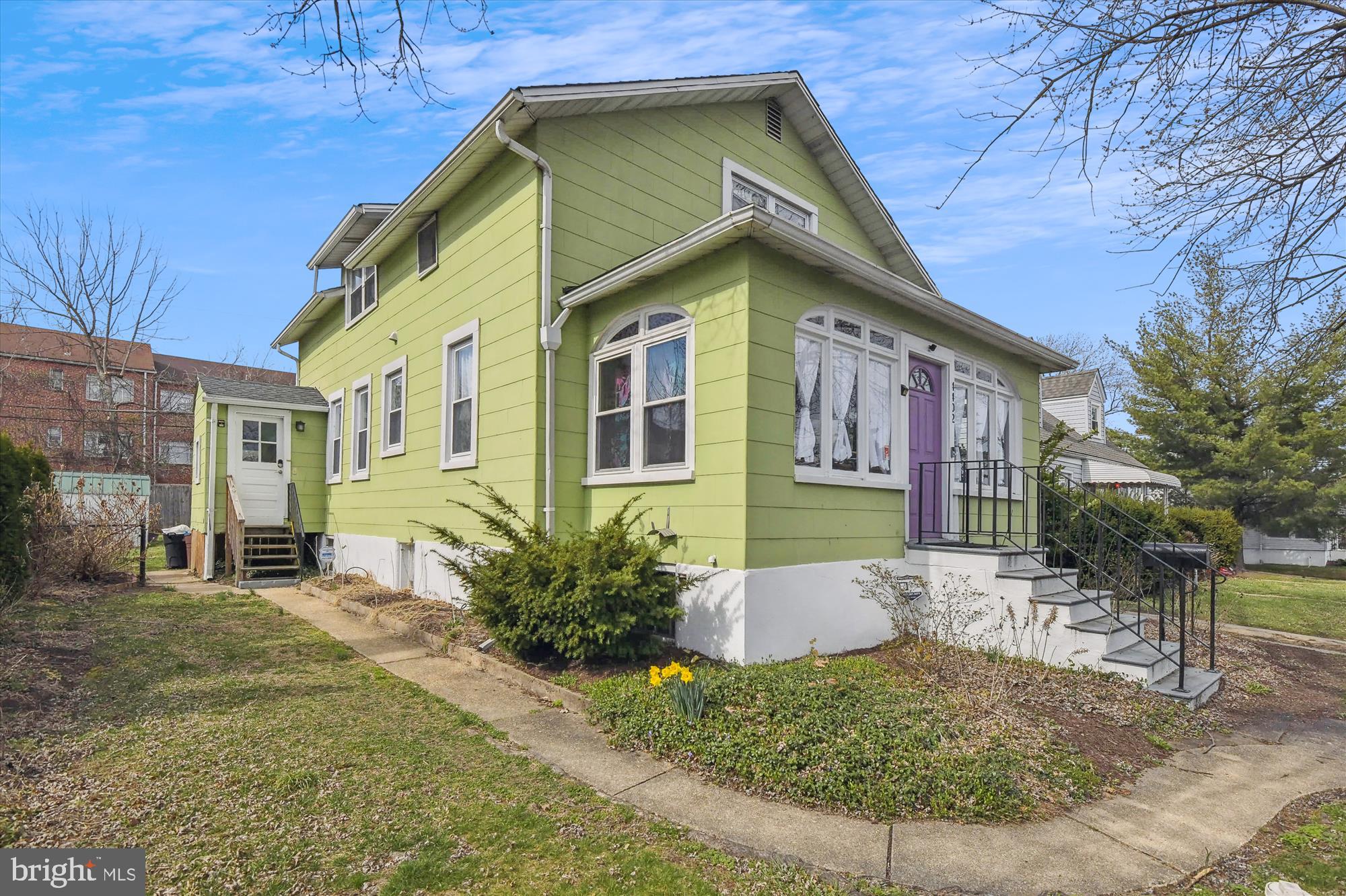 RIDGEWOOD - Residential