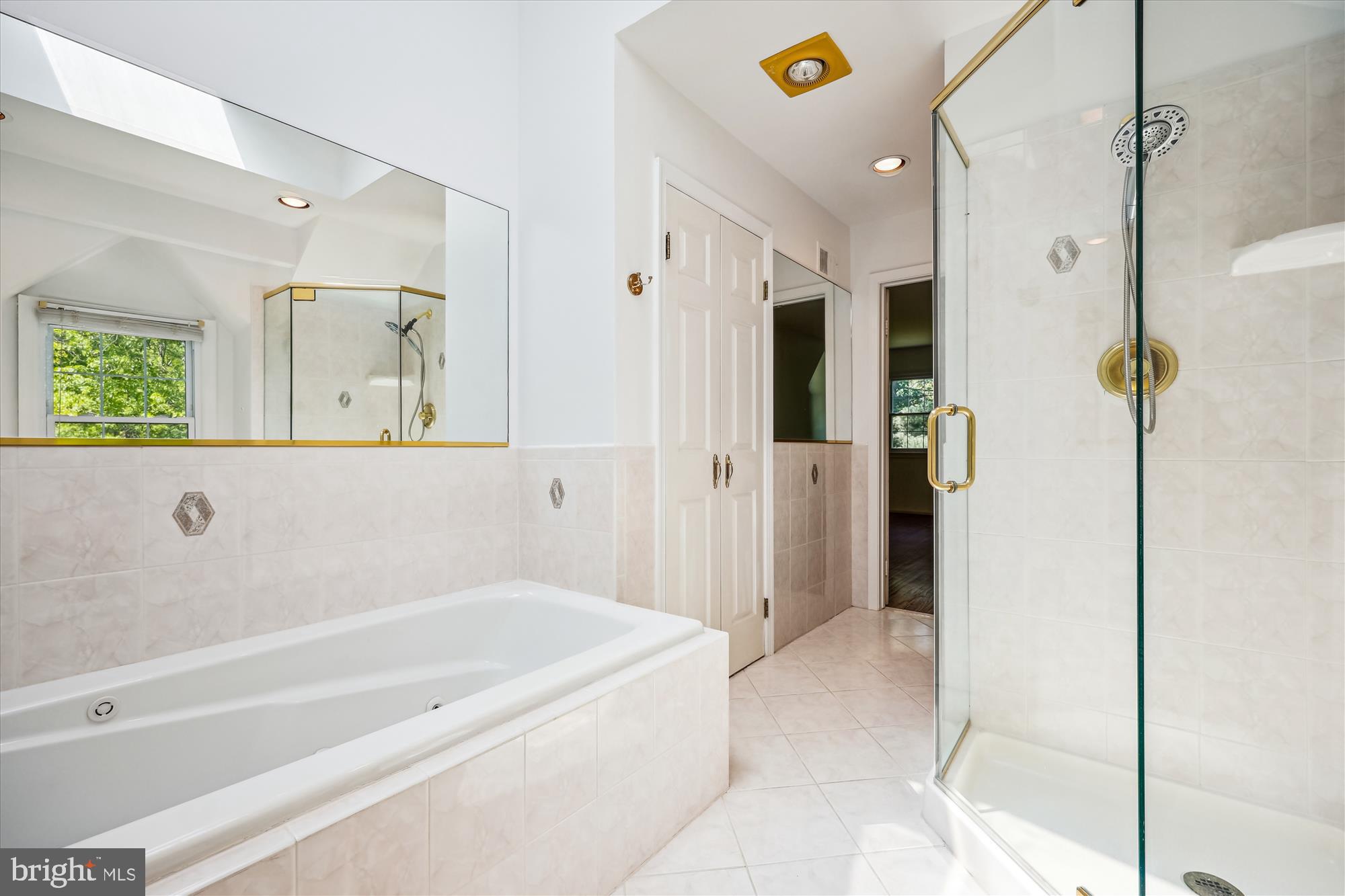 FLOWER VALLEY - Residential