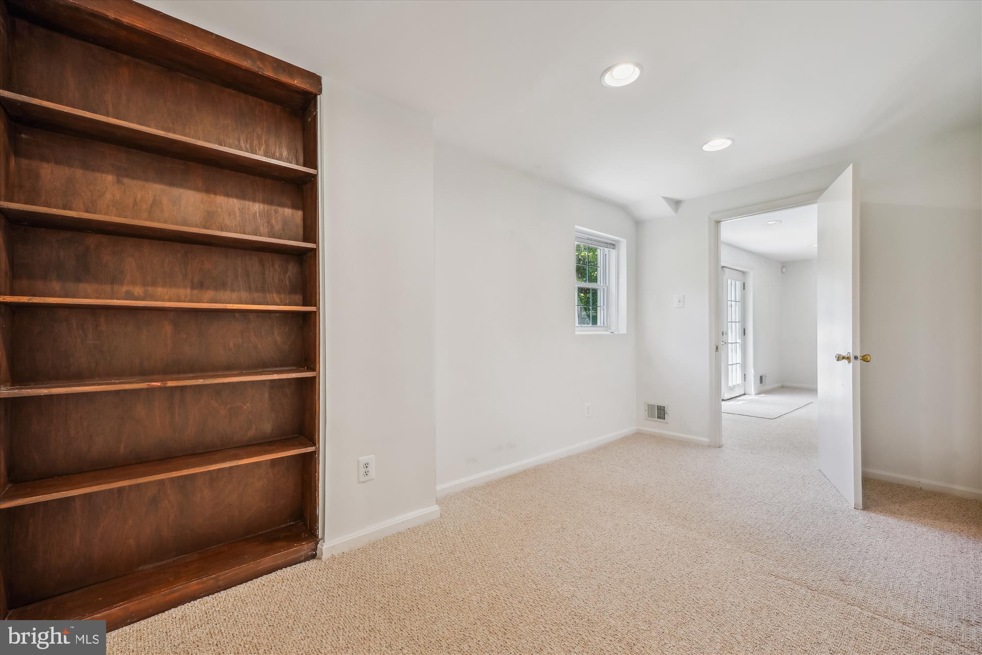 FLOWER VALLEY - Residential