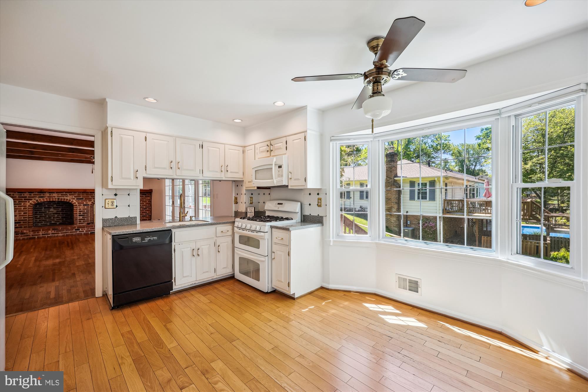 FLOWER VALLEY - Residential