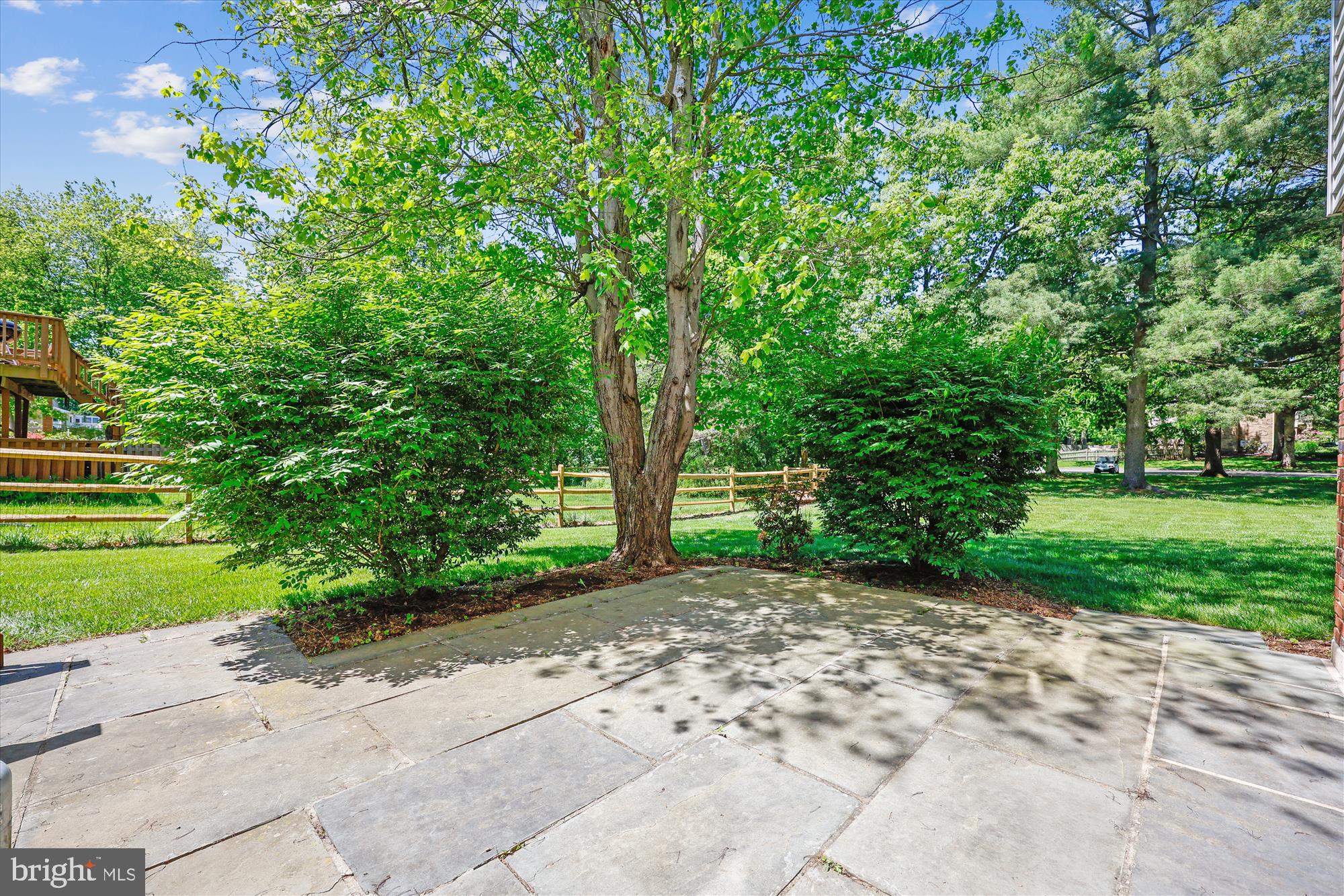 FLOWER VALLEY - Residential