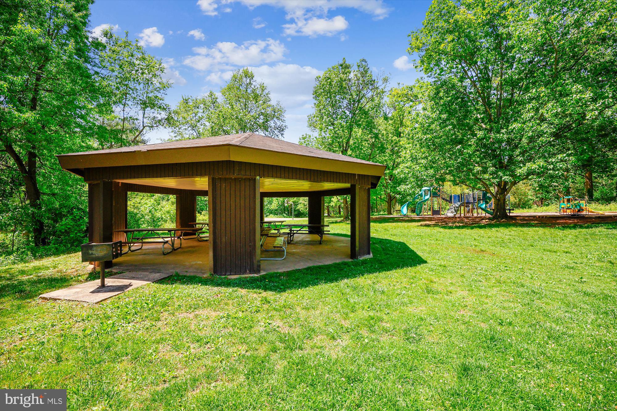 FLOWER VALLEY - Residential