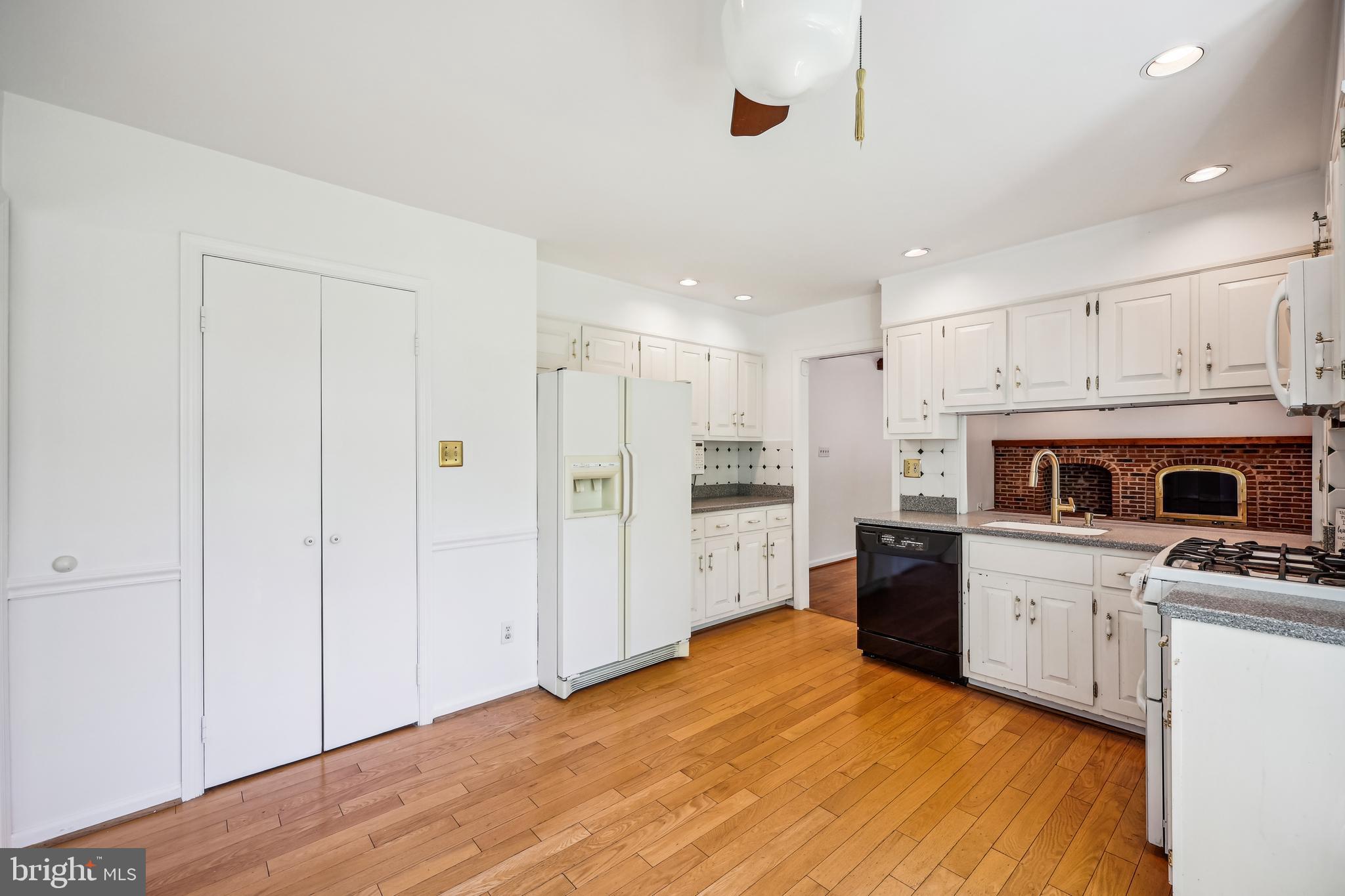 FLOWER VALLEY - Residential