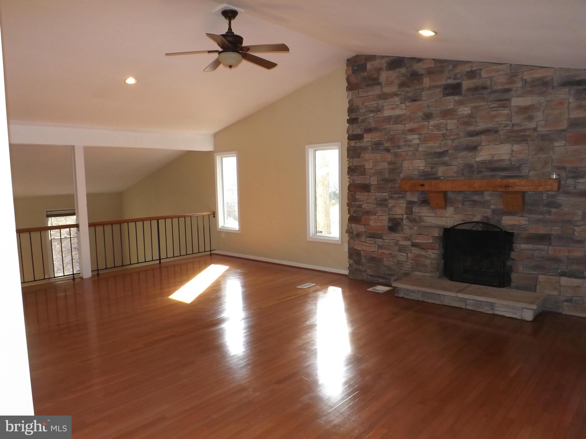 LAKE RIDGE - Residential Lease