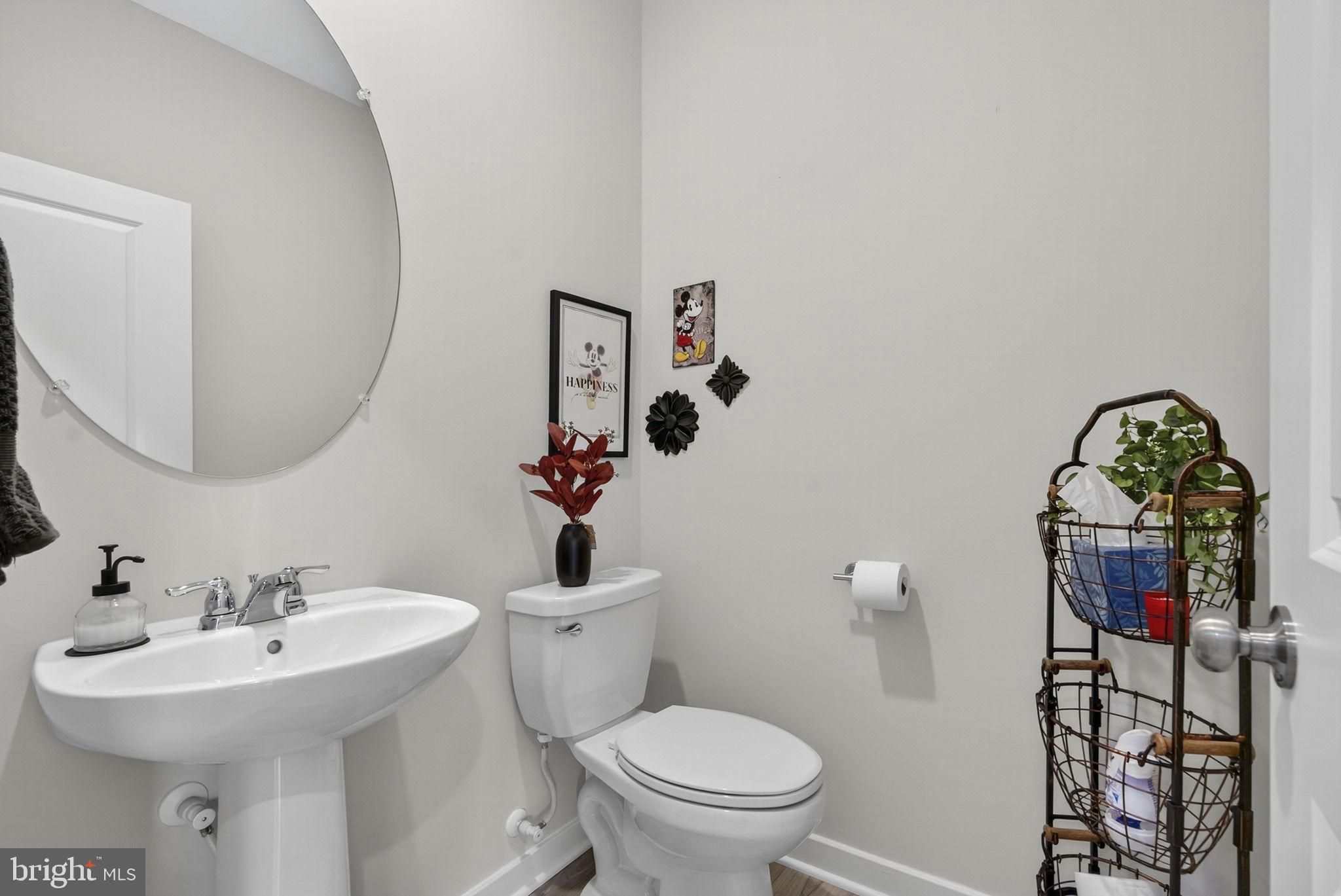 SENSENY VILLAGE - Residential