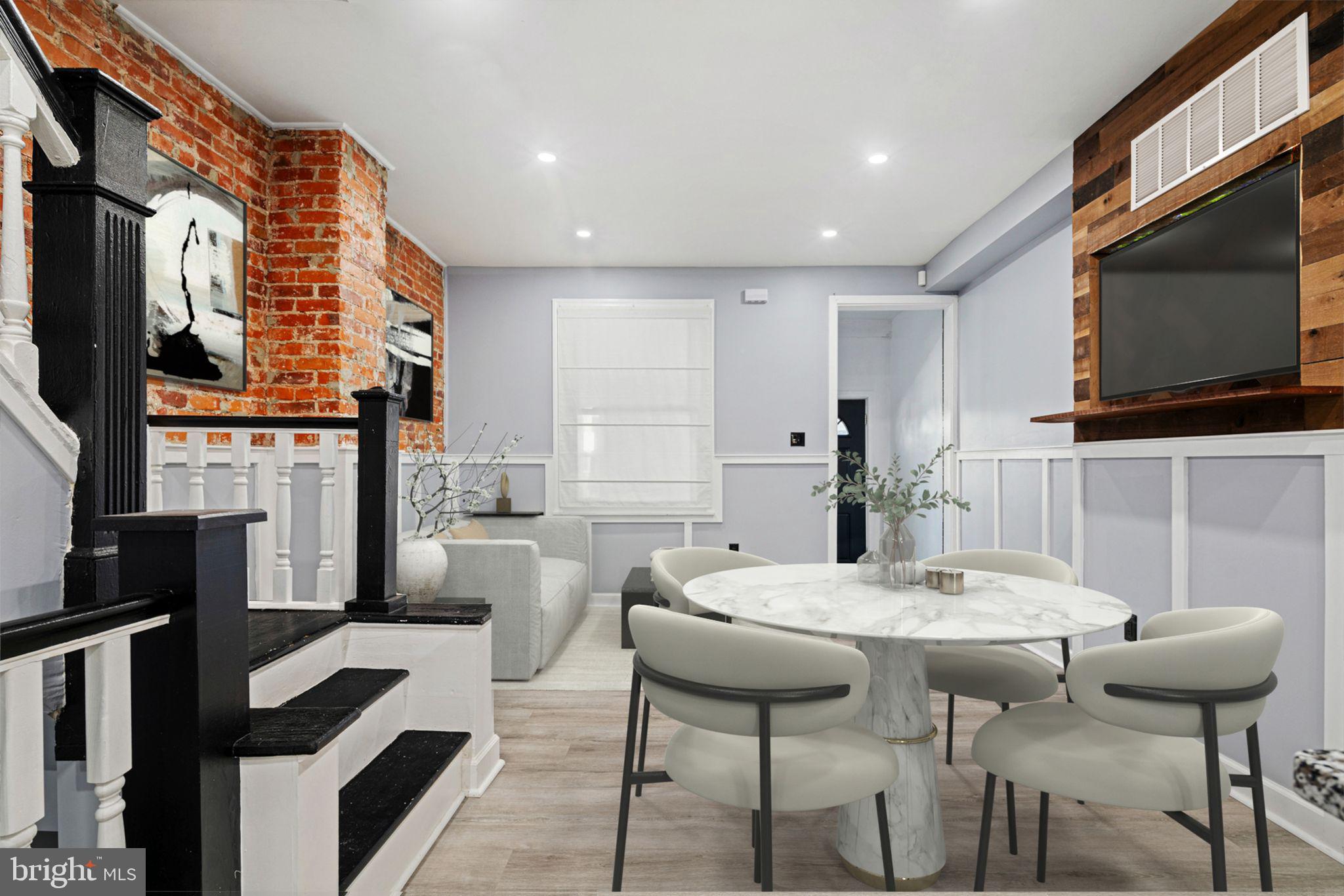 SQUIRREL HILL - Residential