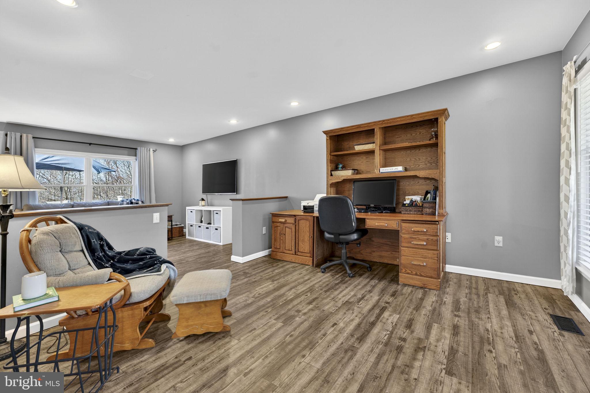 SHANNONDALE - Residential