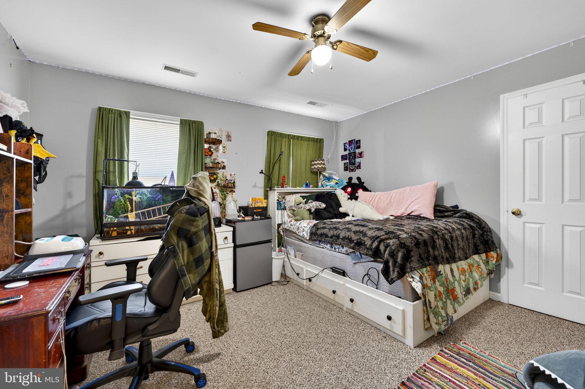 SHANNONDALE - Residential