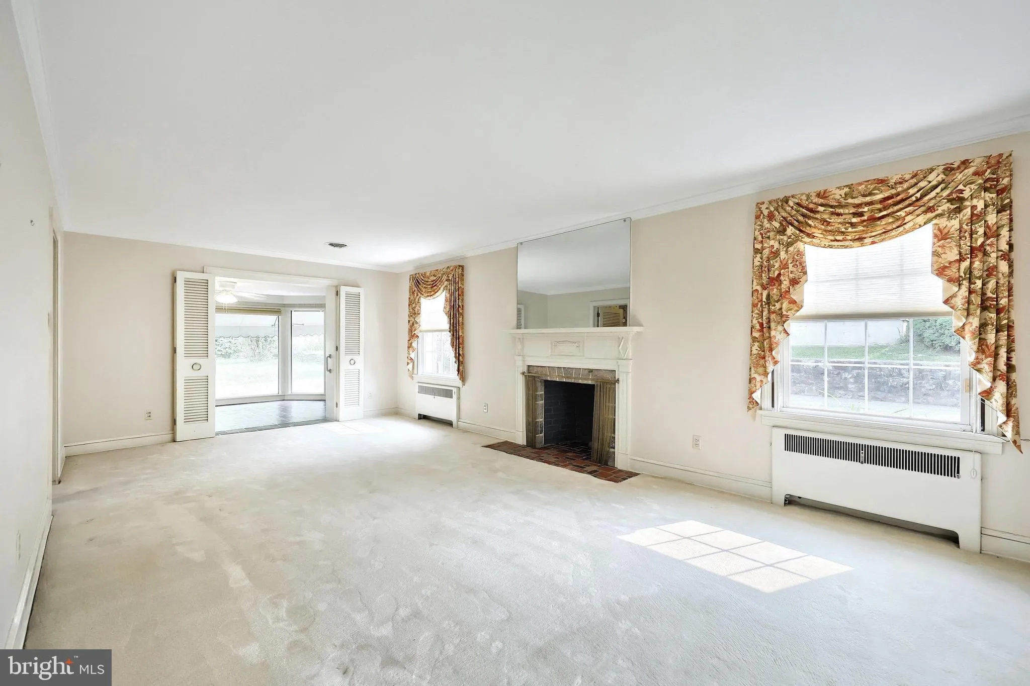 York, Pennsylvania 17404, United States, 3 Bedrooms Bedrooms, ,2 BathroomsBathrooms,Residential,Active,206096