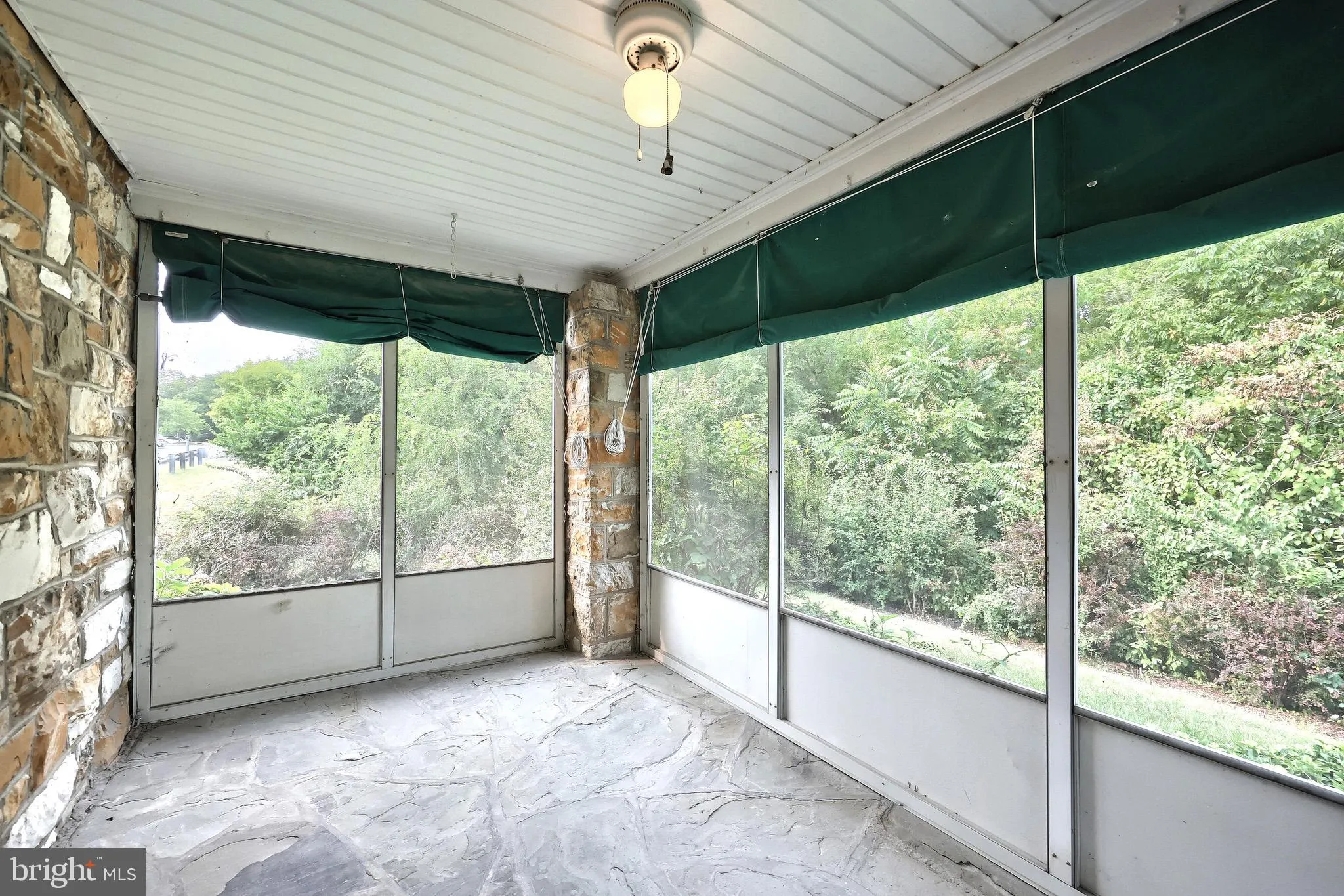 York, Pennsylvania 17404, United States, 3 Bedrooms Bedrooms, ,2 BathroomsBathrooms,Residential,Active,206096