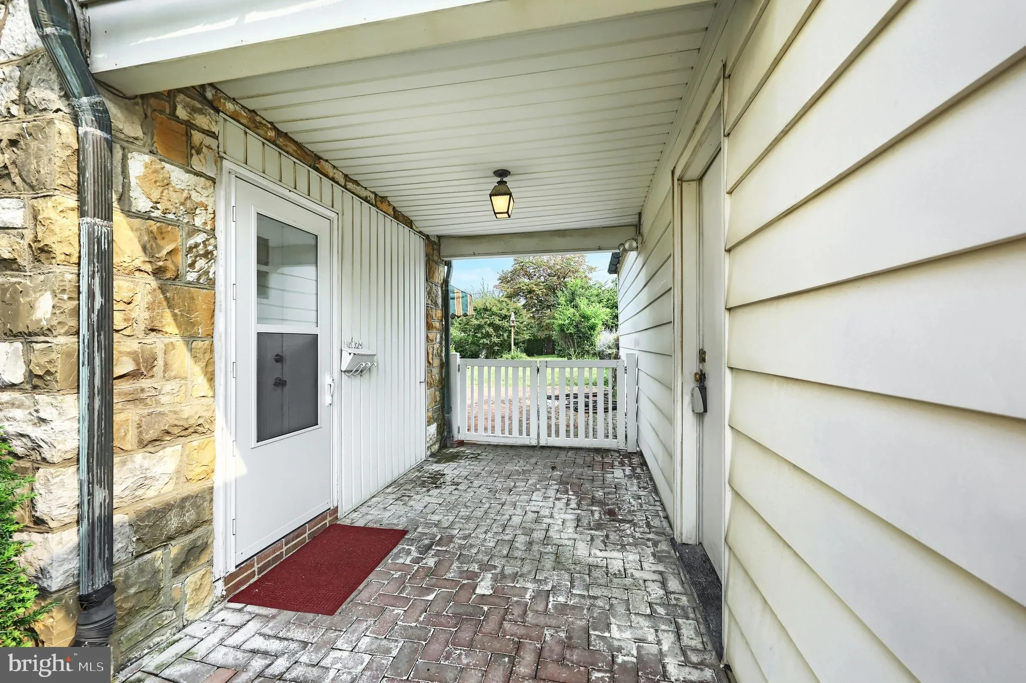 York, Pennsylvania 17404, United States, 3 Bedrooms Bedrooms, ,2 BathroomsBathrooms,Residential,Active,206096