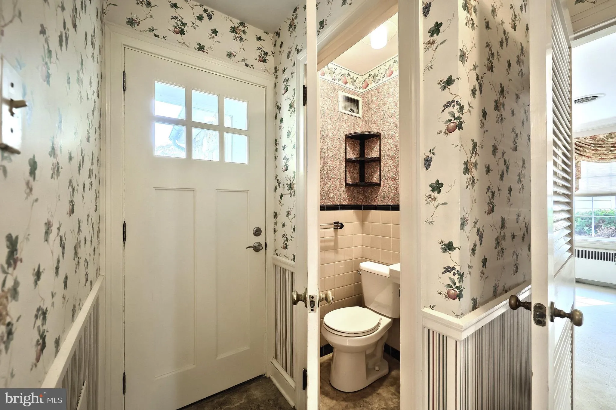 York, Pennsylvania 17404, United States, 3 Bedrooms Bedrooms, ,2 BathroomsBathrooms,Residential,Active,206096