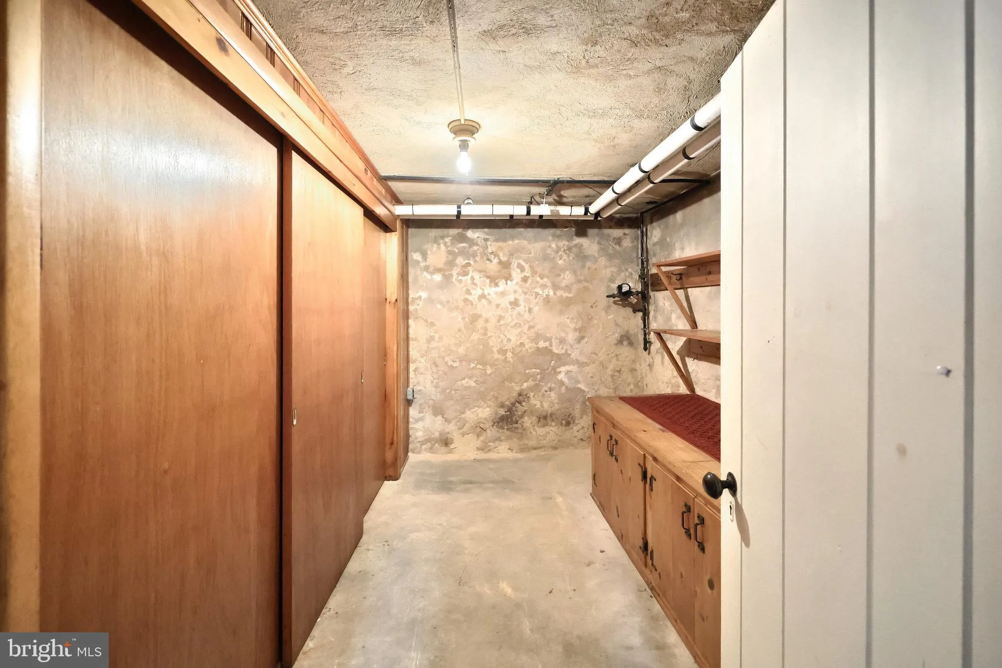 York, Pennsylvania 17404, United States, 3 Bedrooms Bedrooms, ,2 BathroomsBathrooms,Residential,Active,206096