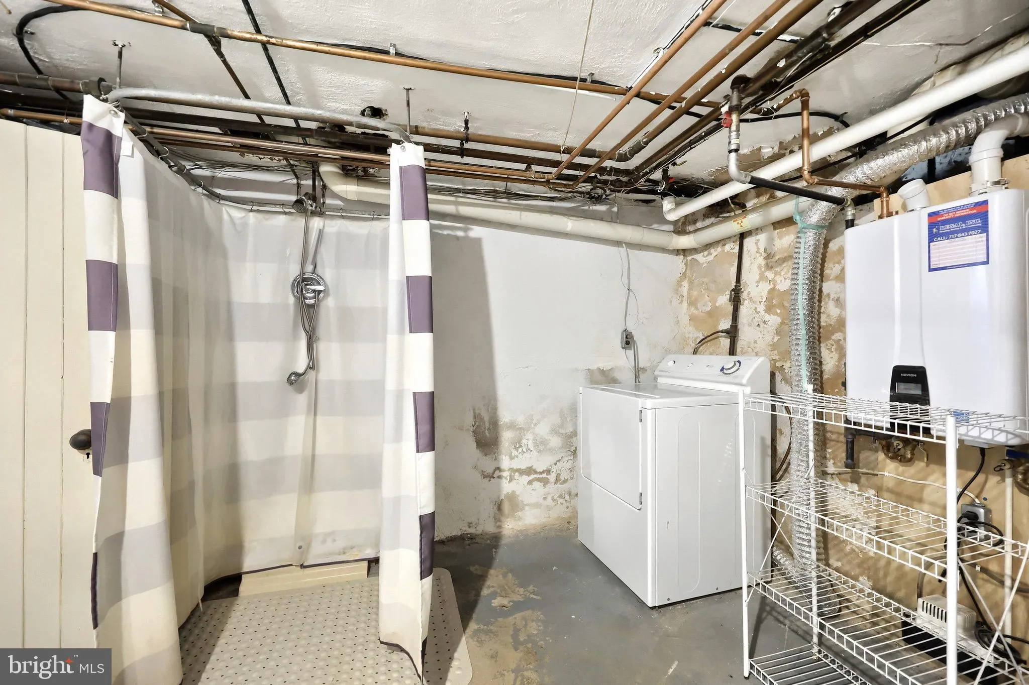 York, Pennsylvania 17404, United States, 3 Bedrooms Bedrooms, ,2 BathroomsBathrooms,Residential,Active,206096