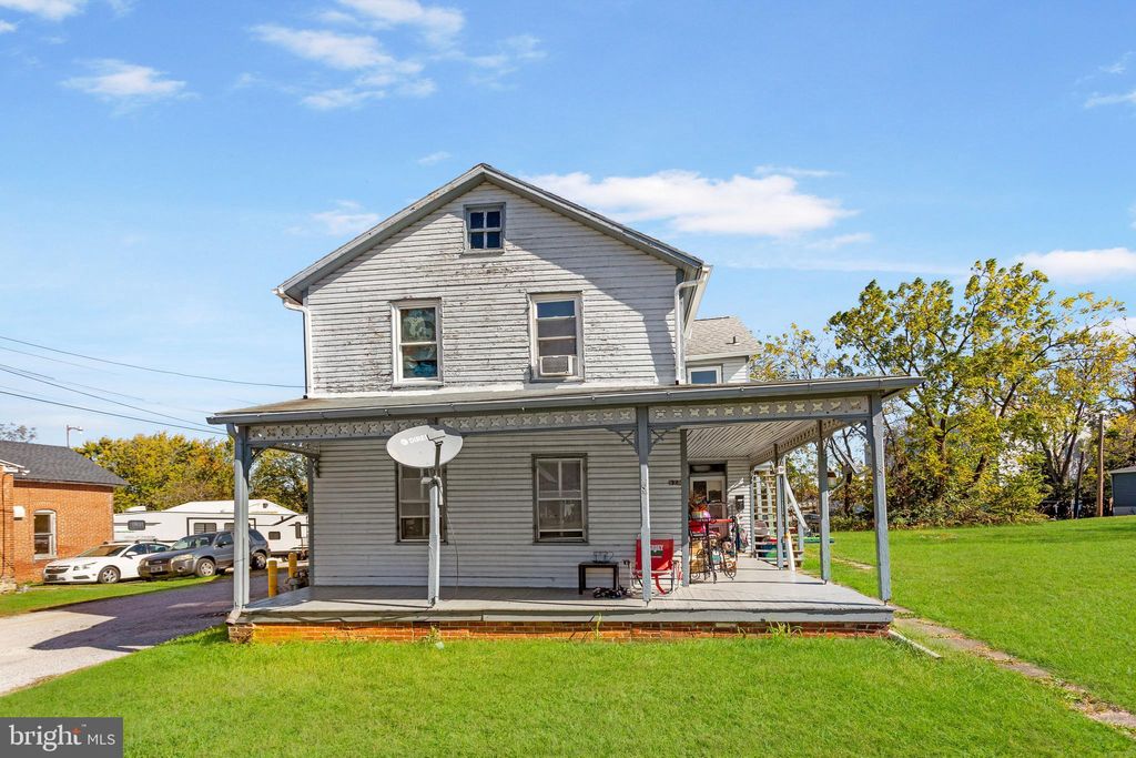 Photo of 920 Baltimore Street, HANOVER, PA 17331 (MLS # PAYK2092184)