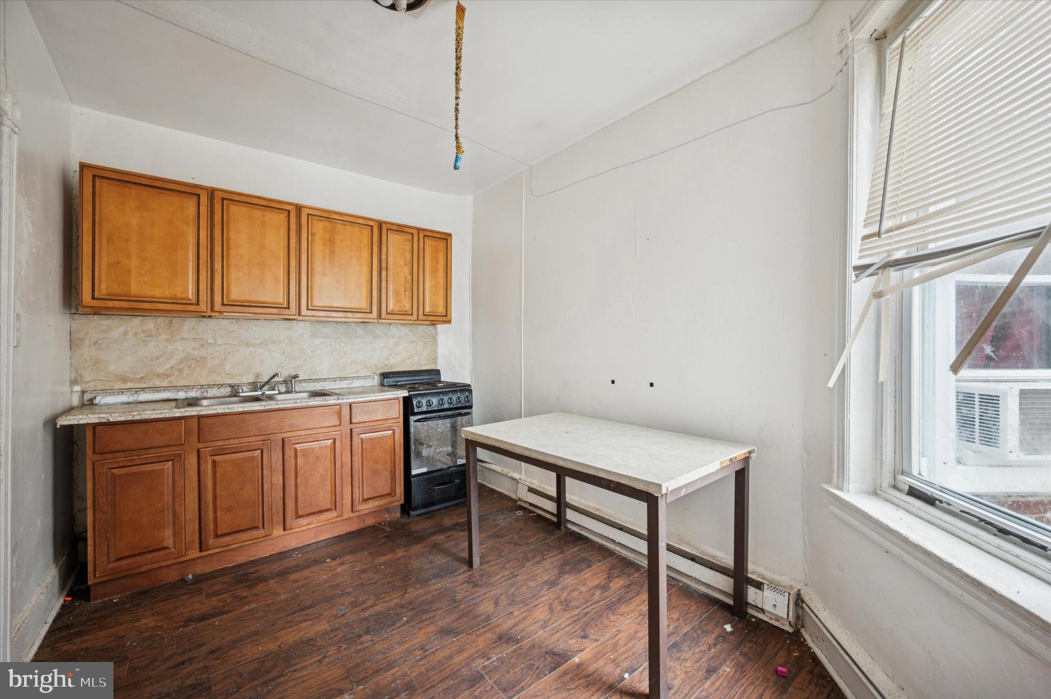 HARROWGATE - Residential Income