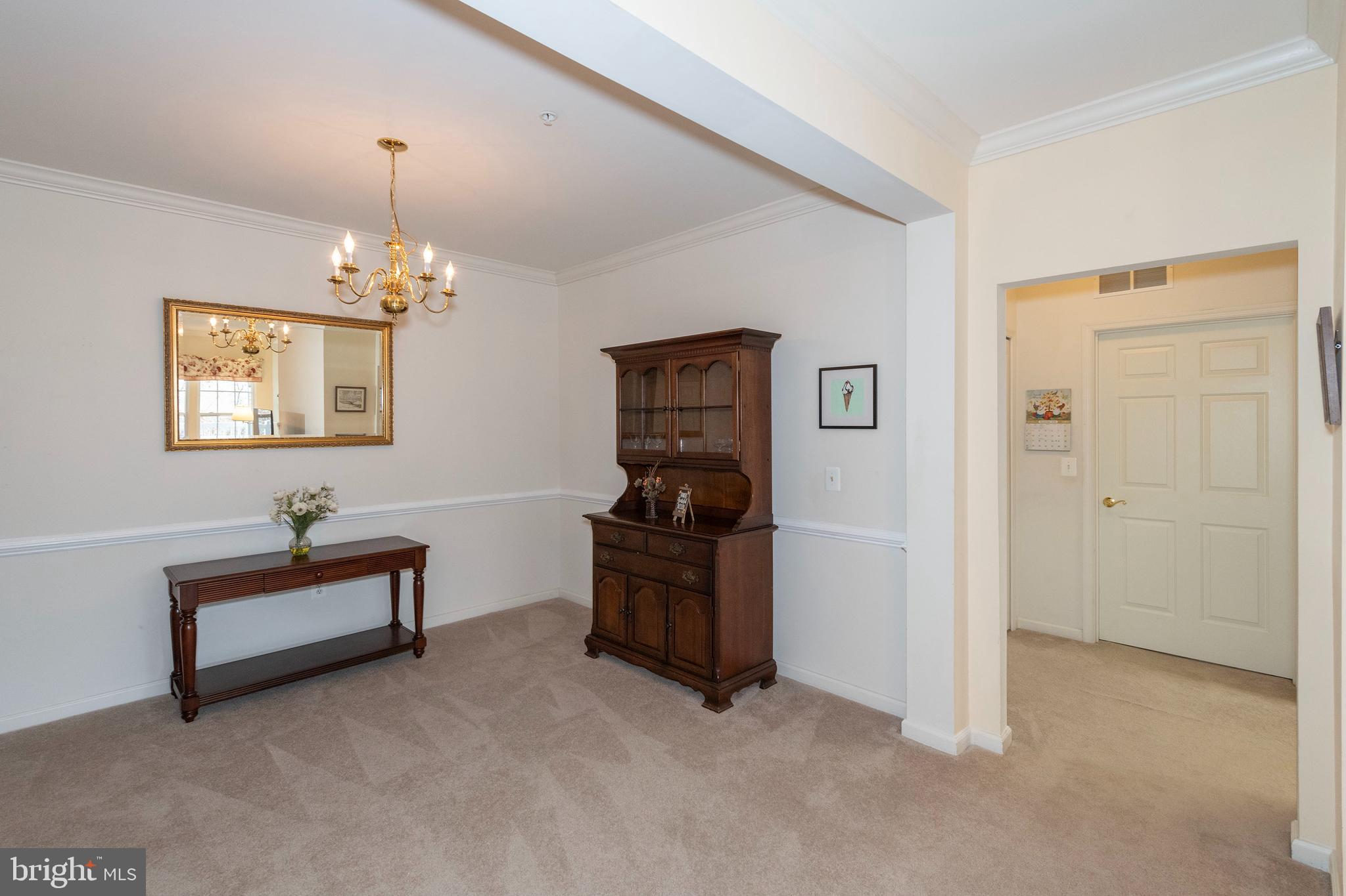 VILLAGE OF MILL RUN - Residential