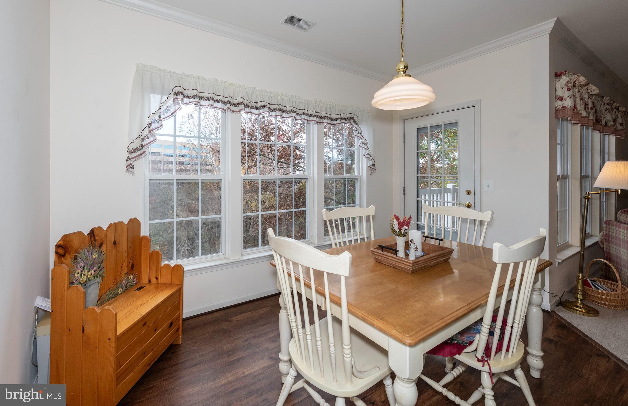 VILLAGE OF MILL RUN - Residential