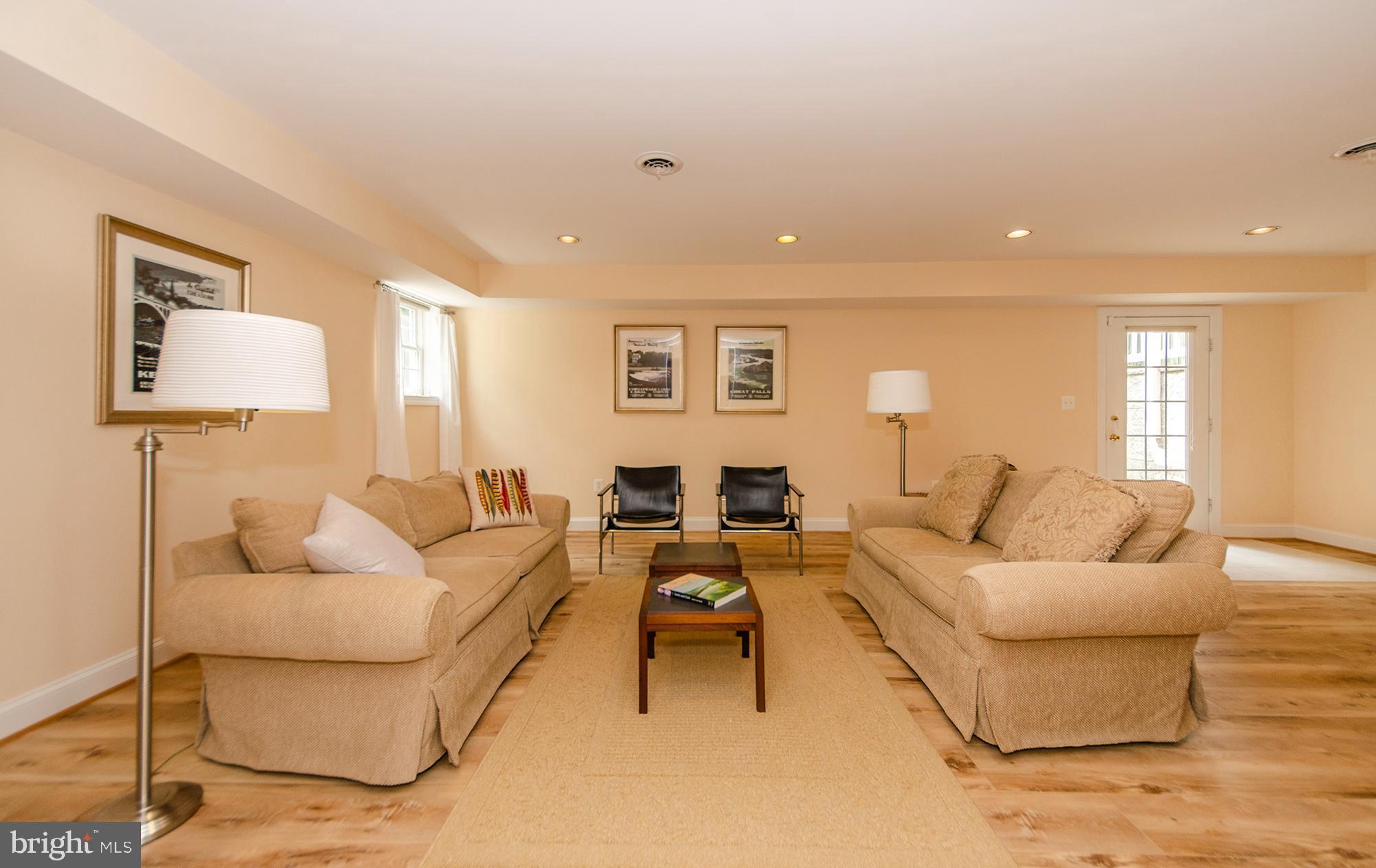 LYON PARK - Residential