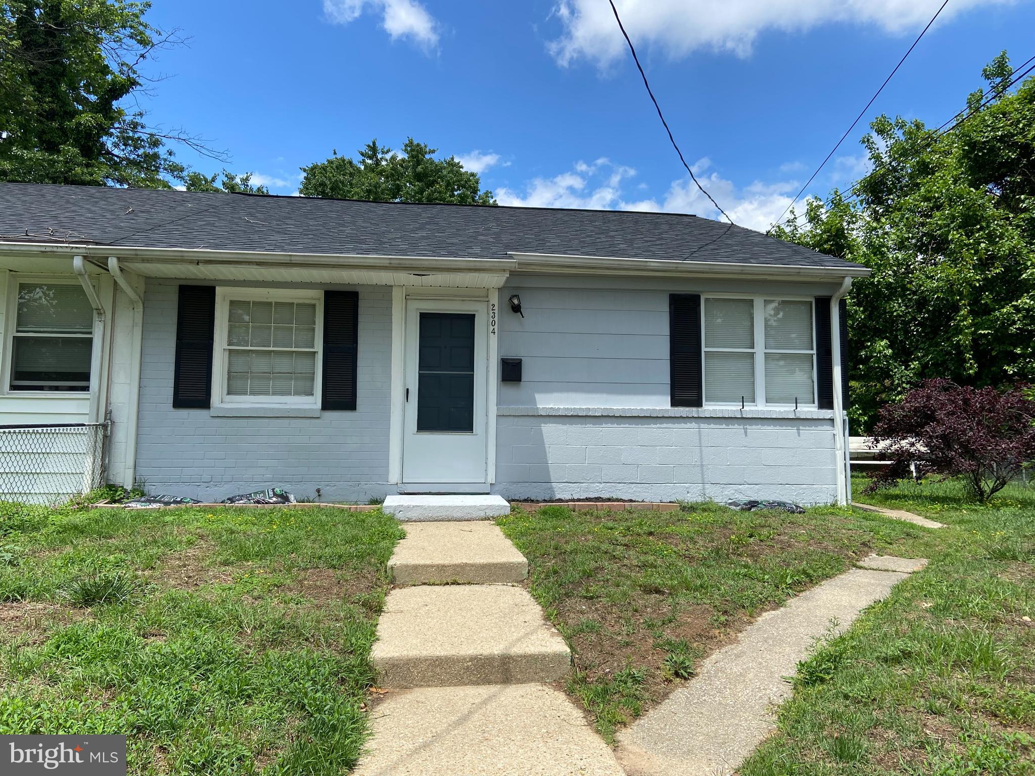 2304 PENBROOK CIRCLE